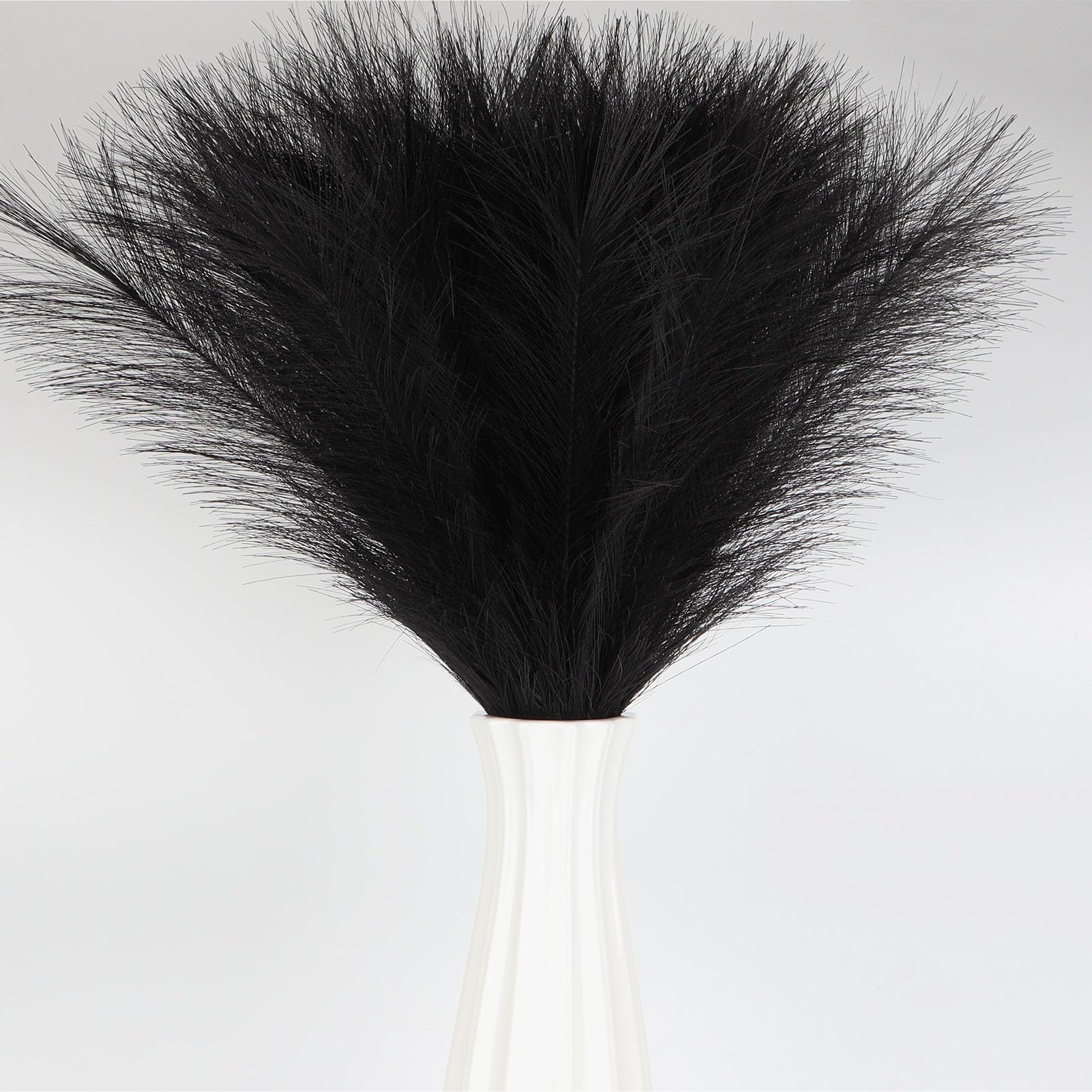 40 Pcs Artificial Pampas Grass - Black Fake Flowers Plant Fabric Simulation Flowers for Wedding Decoration Centerpieces Arrangement (42cm)
