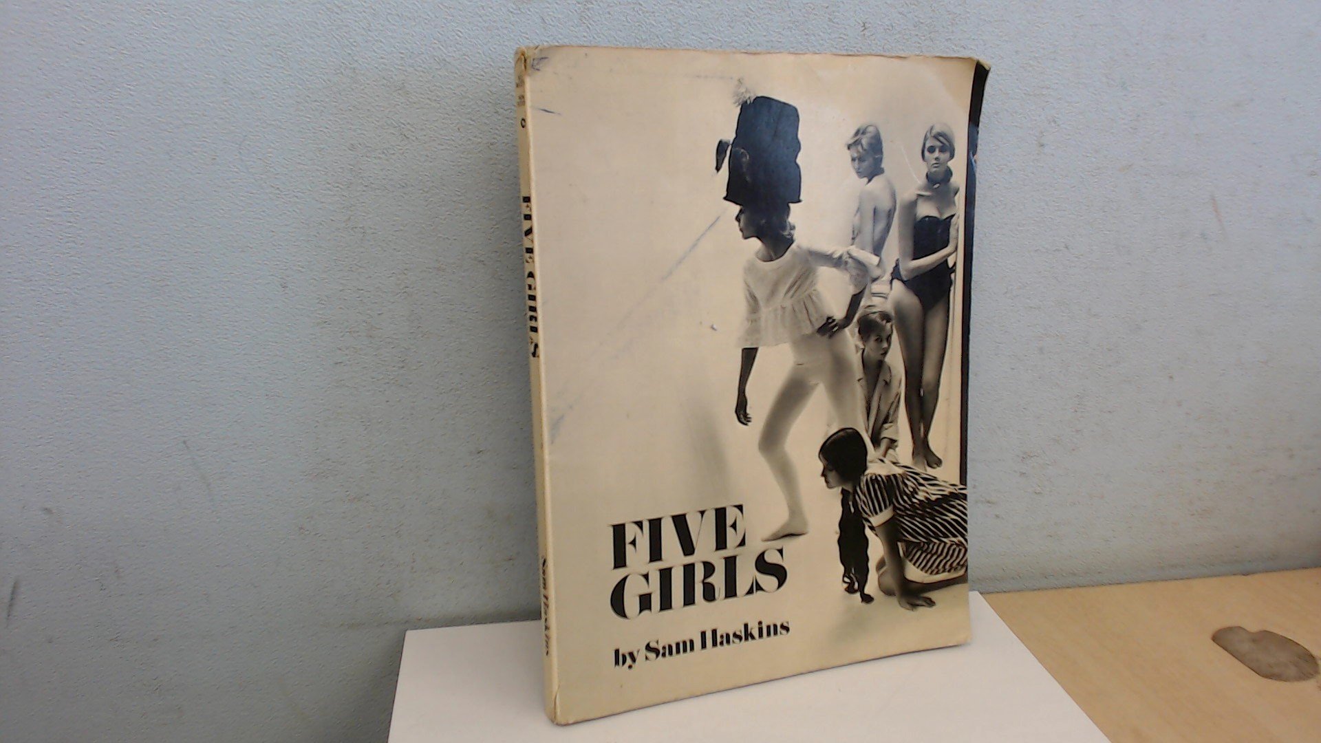 Amazon.com: Sam Haskins: books, biography, latest update