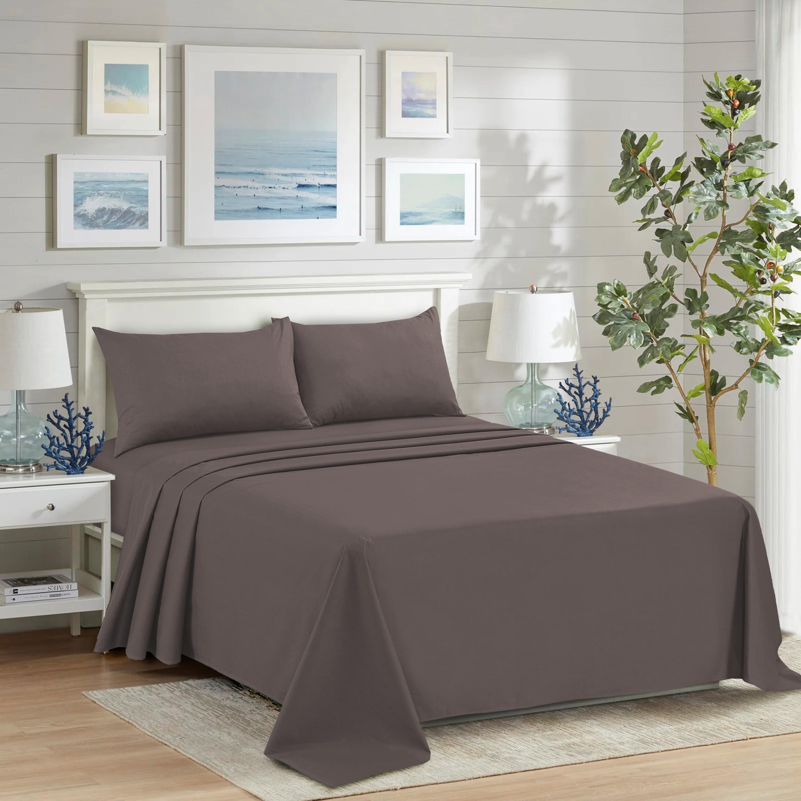 HADI LONDON Polycotton Flat Sheets for Single Double King Size Bed Softest Anti Wrinkle Non-Iron Plain Dyed Top Sheet with 200 Thread Count Ideal for Winter & Summer Bedding (Chocolate-Brown, Double)