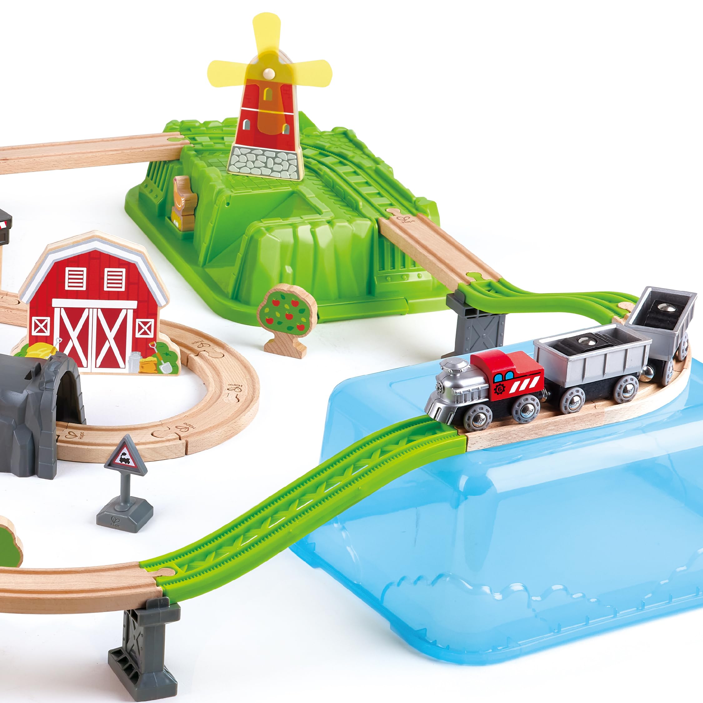 Hape E3772 - Countryside Train Bucket Set