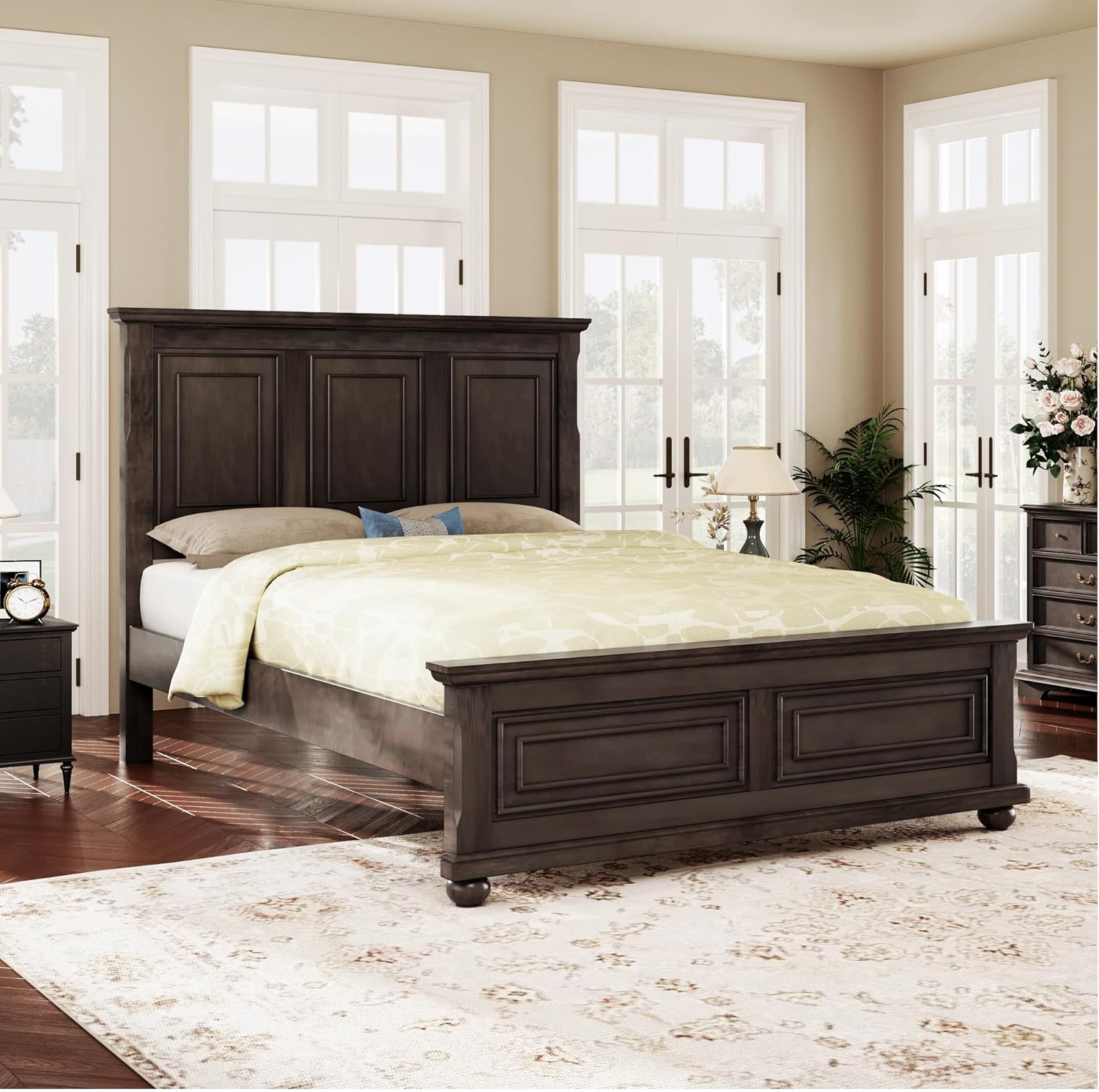 Merax Traditional Town and Country Style Pinewood Vintage Queen Bed, Rich Brown