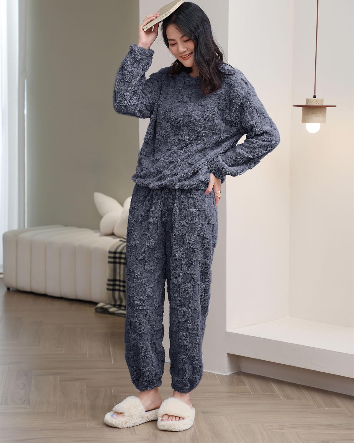 Women's Fluffy Pajamas Set Soft Comfy Fleece Pj Set 2 Piece Loungewear Winter Warm Sleepwear - Image 2