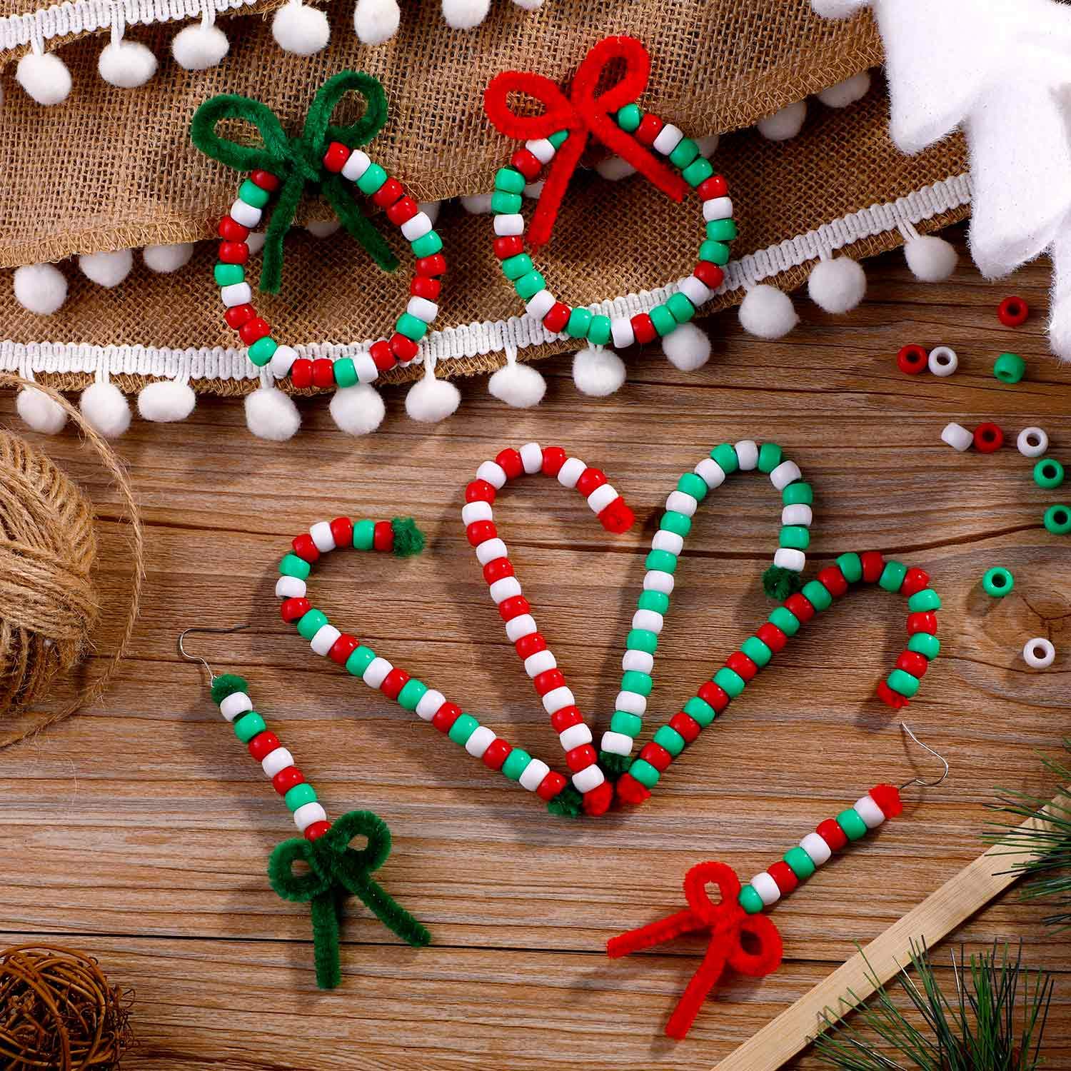 1000 Cuentas Navideñas De Pony (Pony Beads) - Rojas, Verdes Y Blancas - Acrílico 8.5x6mm - Para Manualidades, Collares Y Decoración