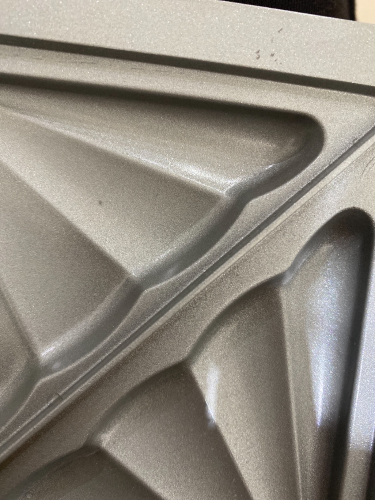 Breville VST070 Sandwich Toaster, 850 W, Grey and Textured Stainless