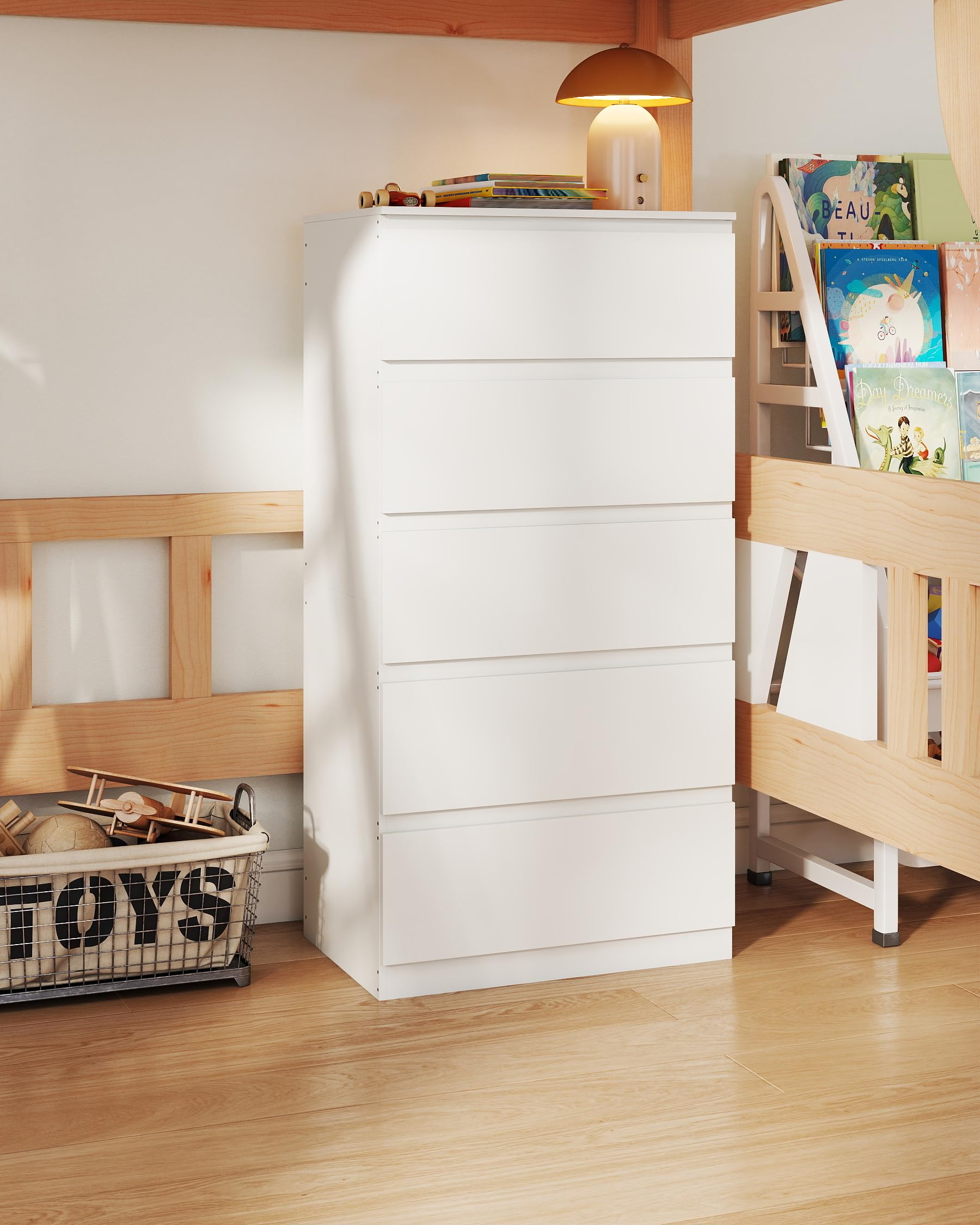 Cómoda blanca con 5 cajones, diseño sencillo, mucho espacio de almacenamiento para salón, dormitorio y estudio