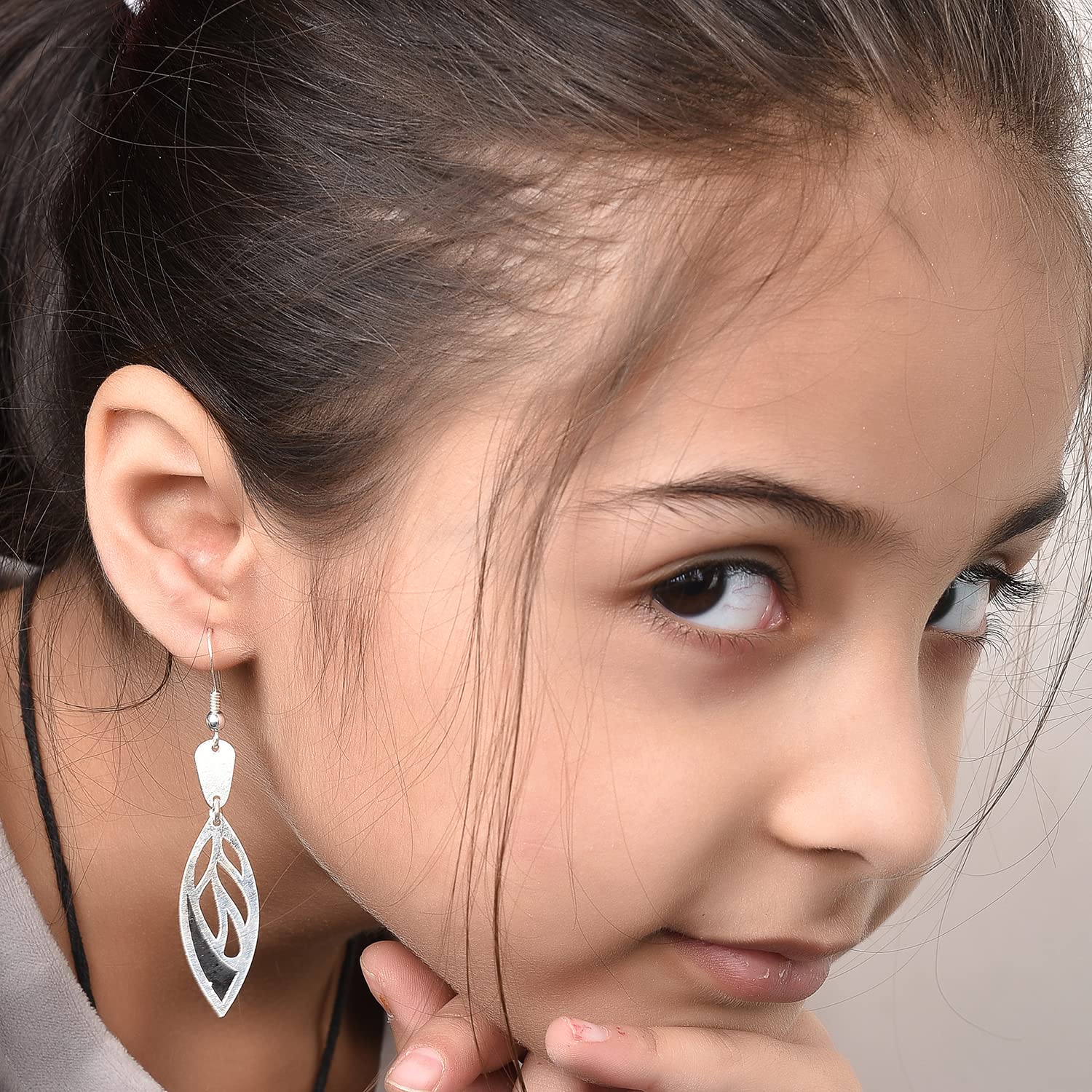 DHRUVS Collection - Paar 925 reine Silber Ohrringe für Mädchen und Frauen, Silber, kein Edelstein