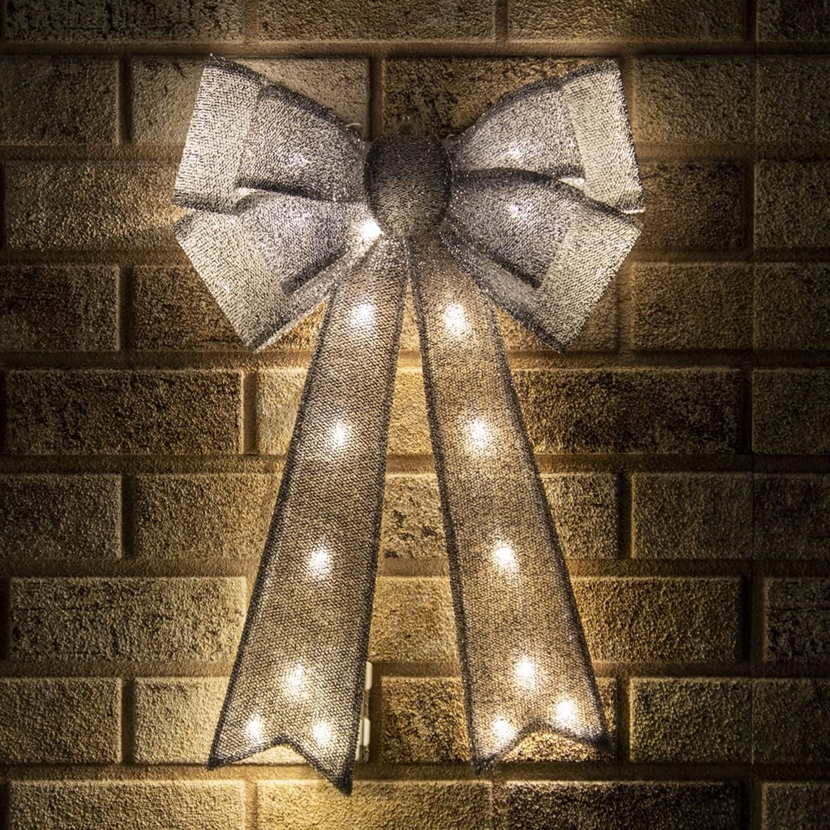 The Christmas Workshop50cm Light Up Fabric Bows / 25 White LEDs/Battery Powered with Timer Function/Indoor or Outdoor Festive Decoration (Silver)