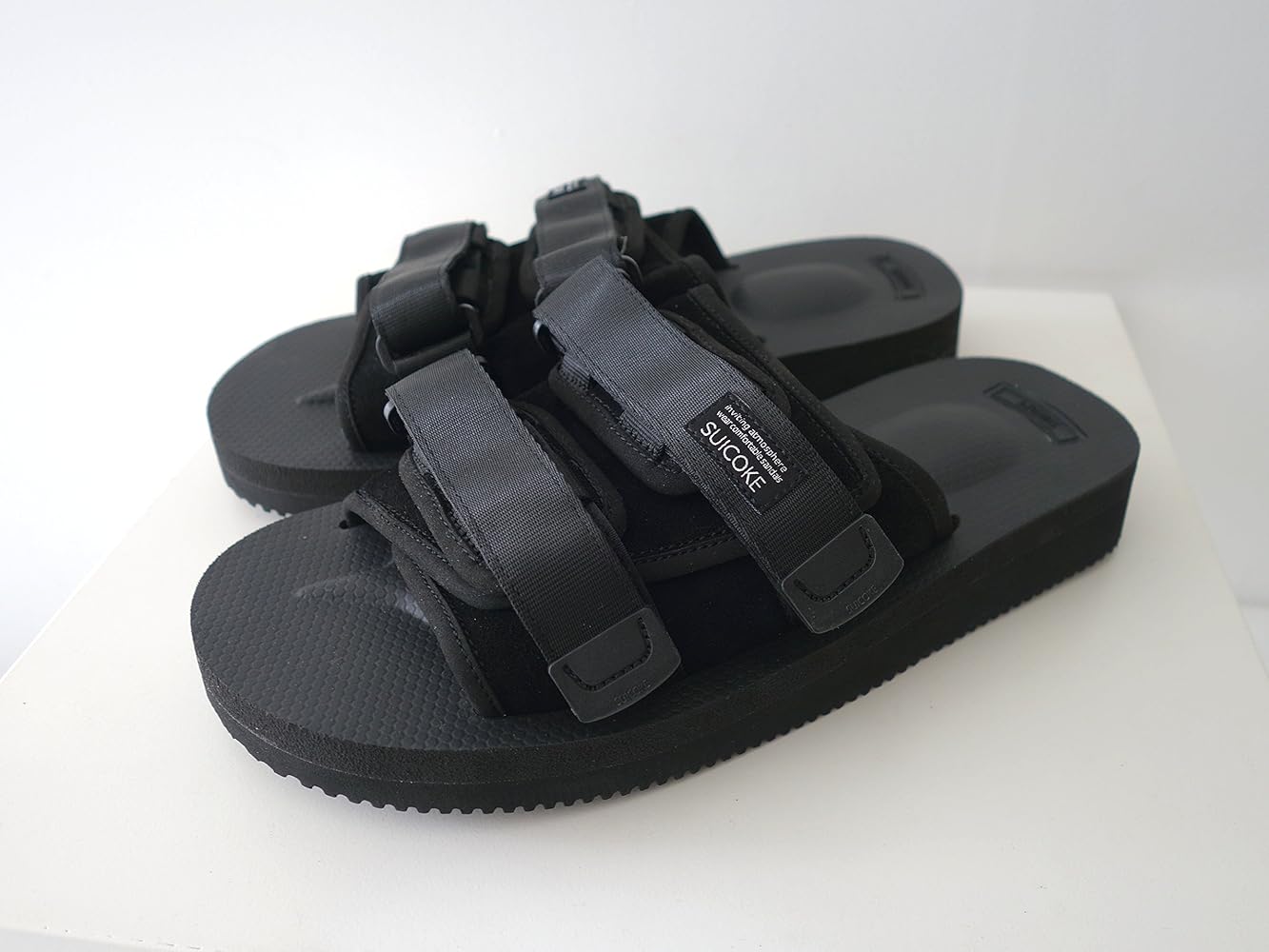 Amazon | （スイコック）SUICOKE SUICOKE MOTO-VS WHITE・NAVY