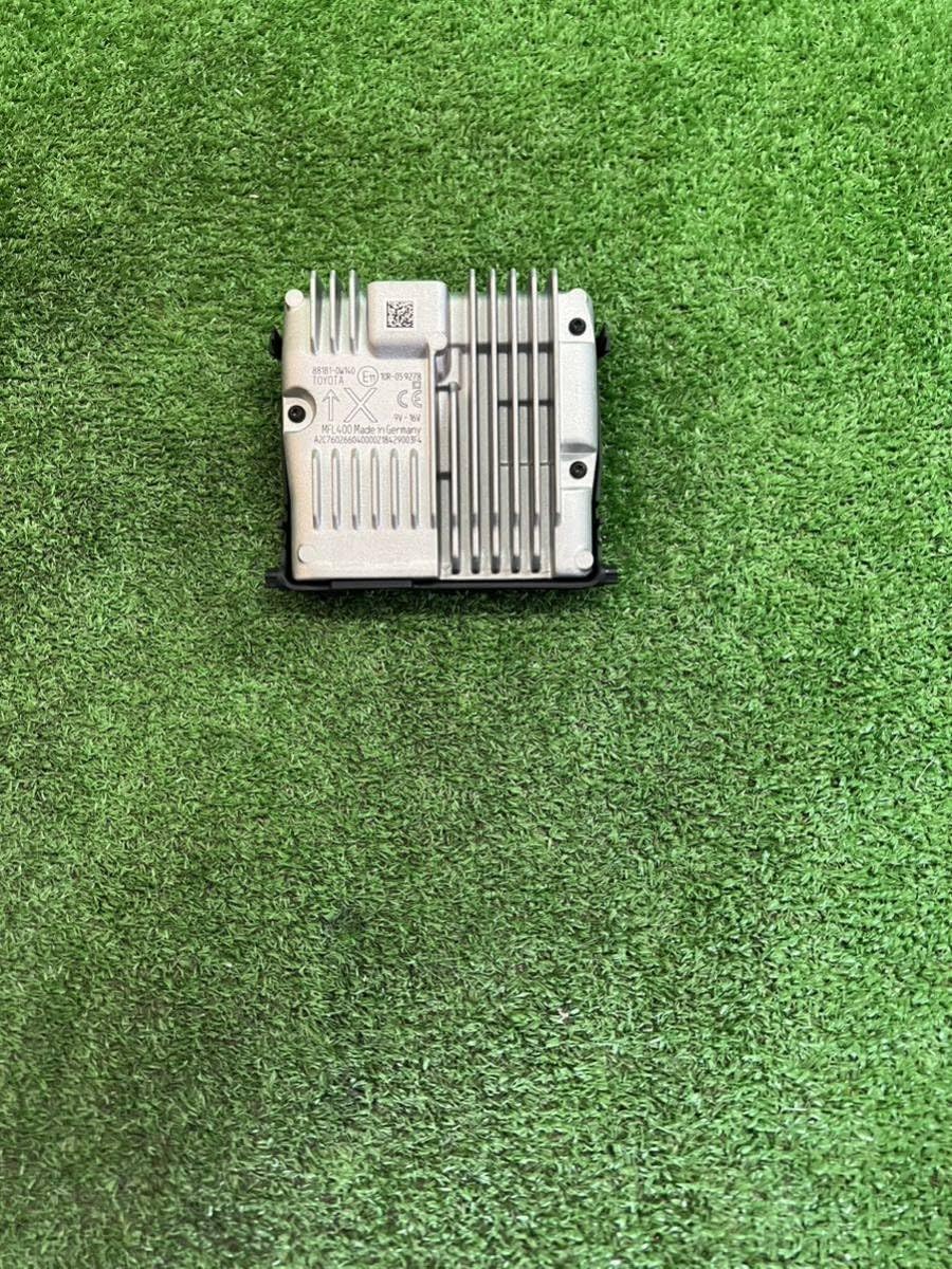 80系エスクァイア/ノア フロントガラスカメラ レーダー 88181-0W070 80系エスクァイア/ノア フロントガラスカメラ レーダー 88181