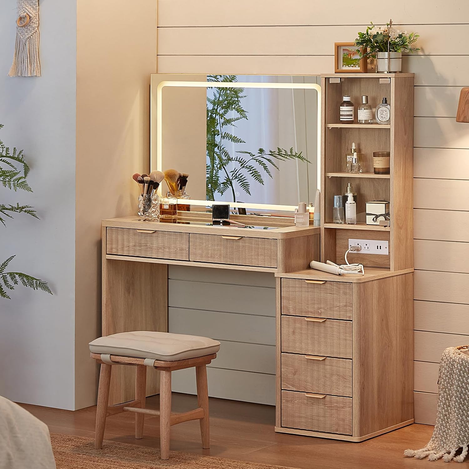 LEYAOYAO Vanity Desk with Mirror and Lights, 43.5'' Fluted Makeup Vanity with 6 Drawers and Adjustable Shelves, Natural Wood Make Up Vanity Dressing Table with Glass Top and Power Outlet for Bedroom