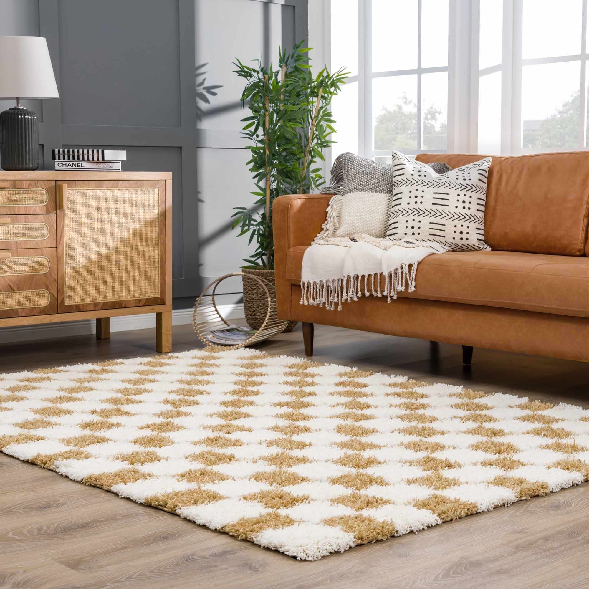 Amazon.com: BoutiqueRugs Atira Mustard Checkered Shag Area Rug