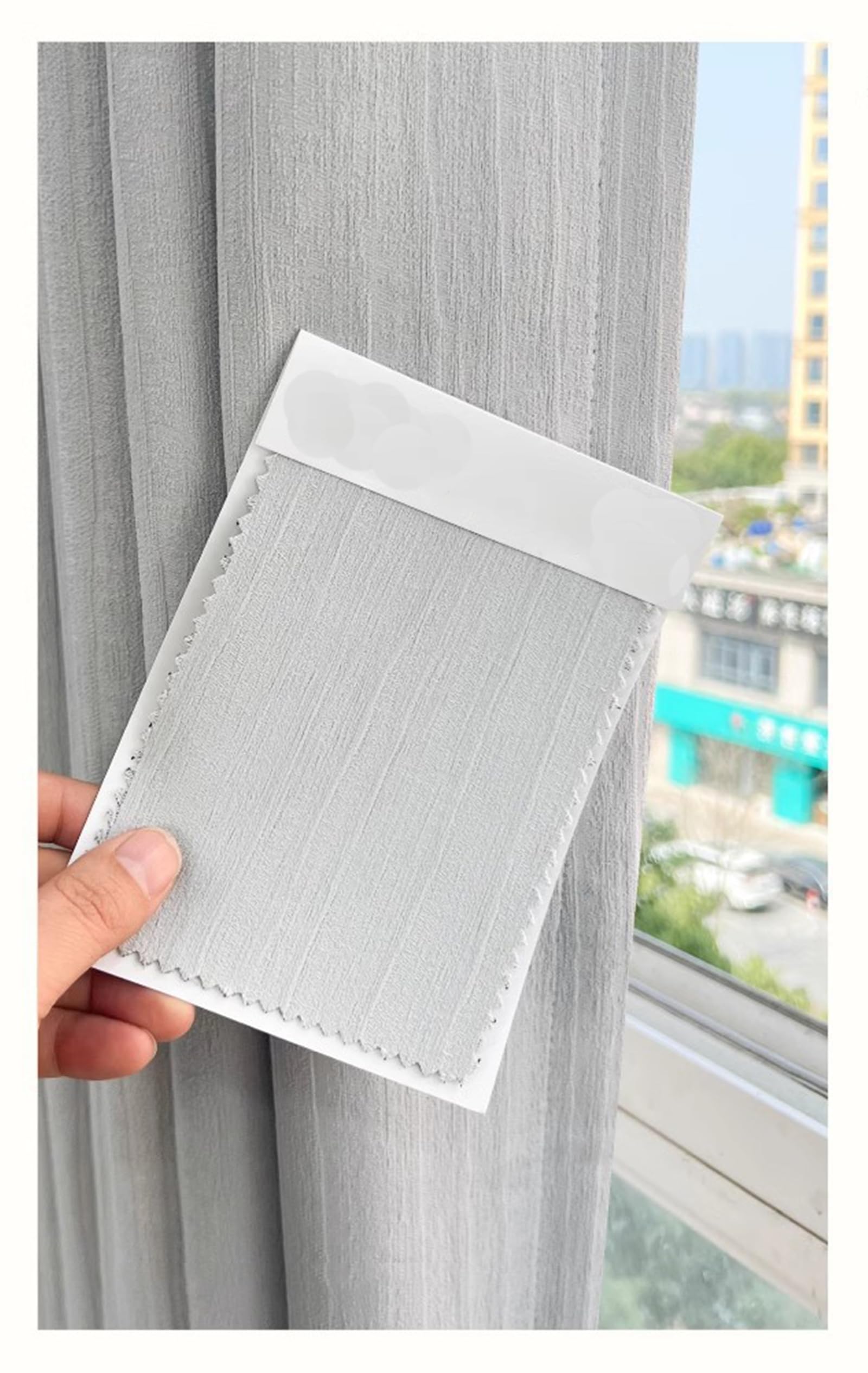 Rideaux occultants gris clair 200x210 cm avec oeillets, lot de 2 pour une chambre élégante
