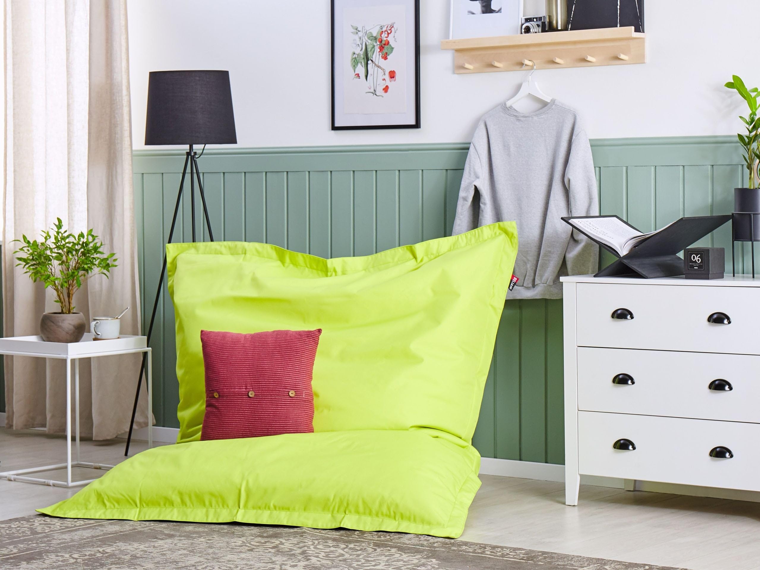 Beliani Moderne Sitzsackhülle Extra Groß Nylon mit Reißverschluss Wasserdicht Langlebig für Innen und Außen 140 x 180 cm Limettengrün Fuzzy