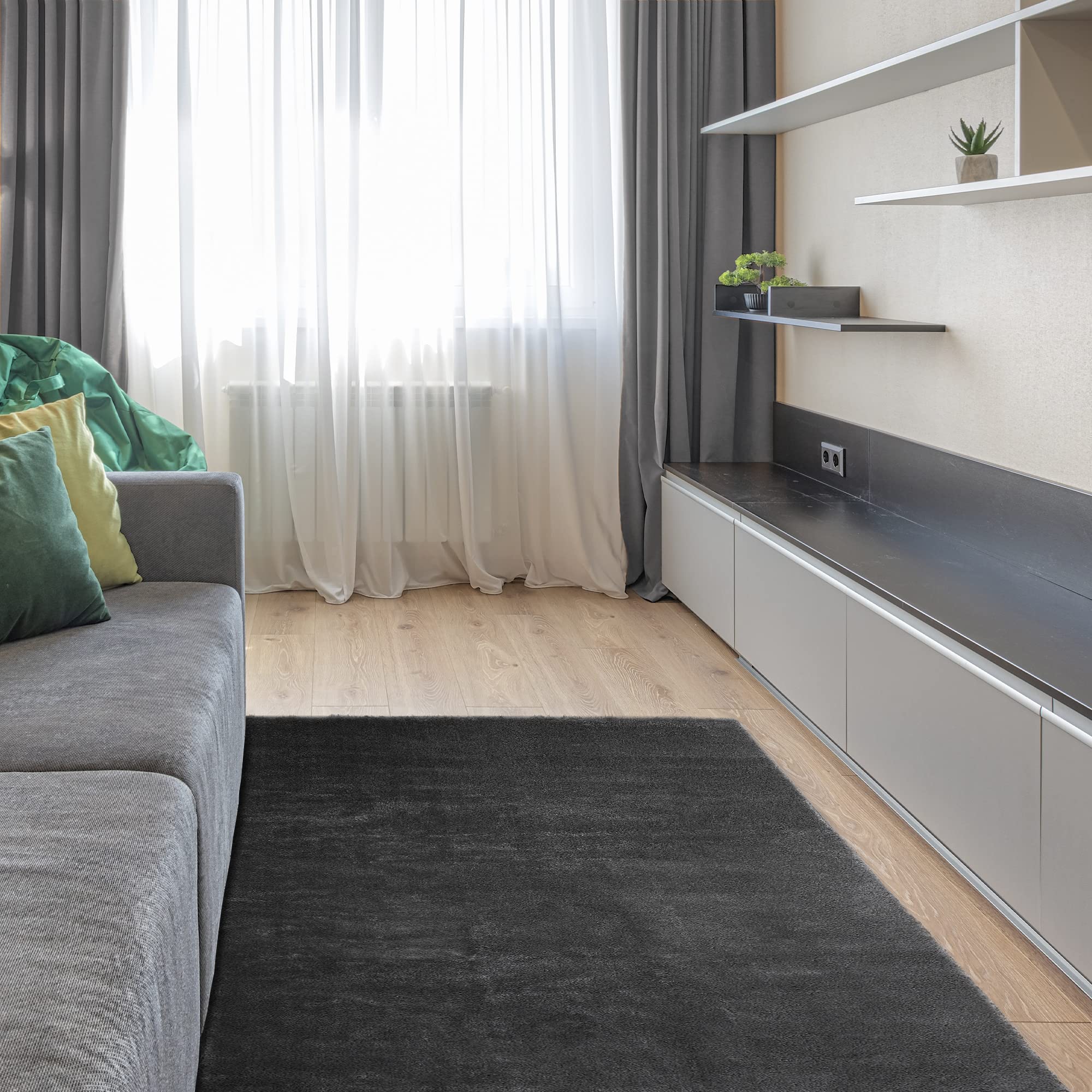Tapis de salon lavable et anti-glisse anthracite doux 80 x 150