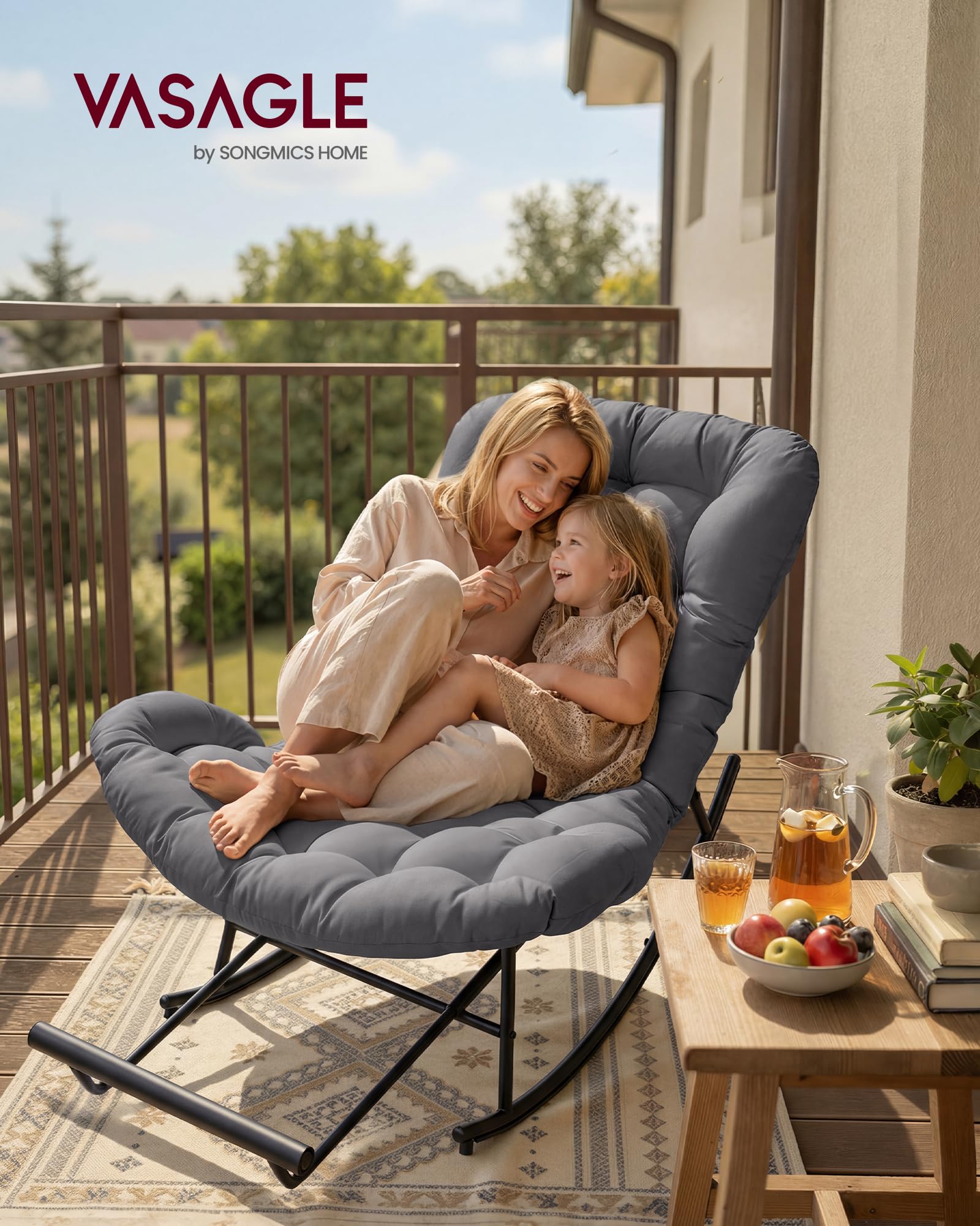 VASAGLE Fauteuil à Bascule, Fauteuil Cocooning, Structure en Acier, Repose‑Pieds Extensible, Coussin Amovible, Supporte Jusqu’à 136 kg, pour Chambre, Salon, Terrasse, Jardin, Gris LYY062GZ01
