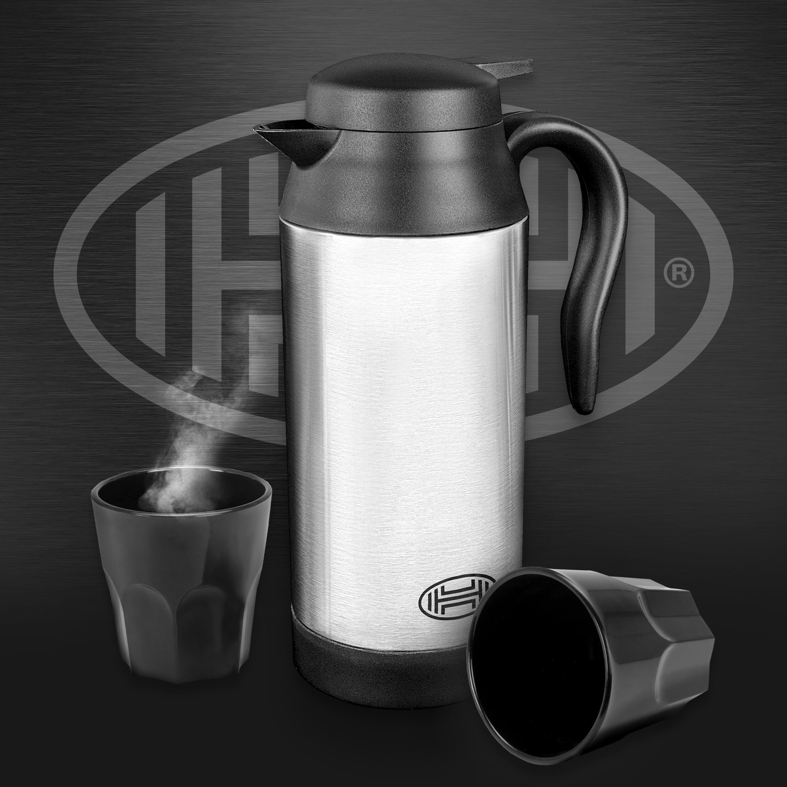 HEYNER® Wasserkocher Auto ThermoVar Black Edition 700ml 12V Tasche Becher | 120 W Leistung Warmhaltefunktion 25 min Kochzeit doppelwandig isoliert Gummidichtung Zigarettenanzünderstecker Stahl silber