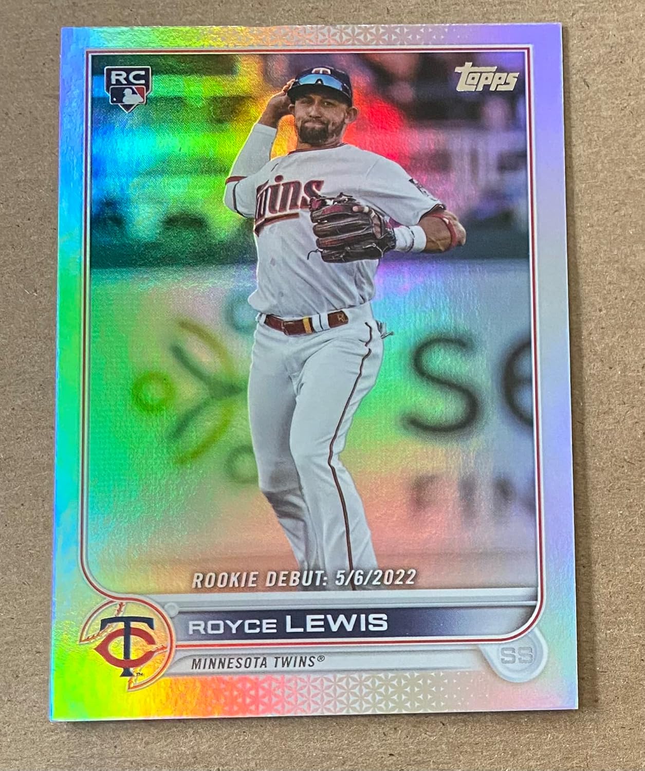 Royce Lewis Refractor Rookie Card #149 Pack Fresh Officially Licenced 2022 Topps Update MLB Baseball Trading Card - THIS ITEM IS AVAILABLE FOR PURCHASE. PLEASE CLICK THIS HEADING AND THEN "SEE ALL BUYING OPTIONS" TO BUY