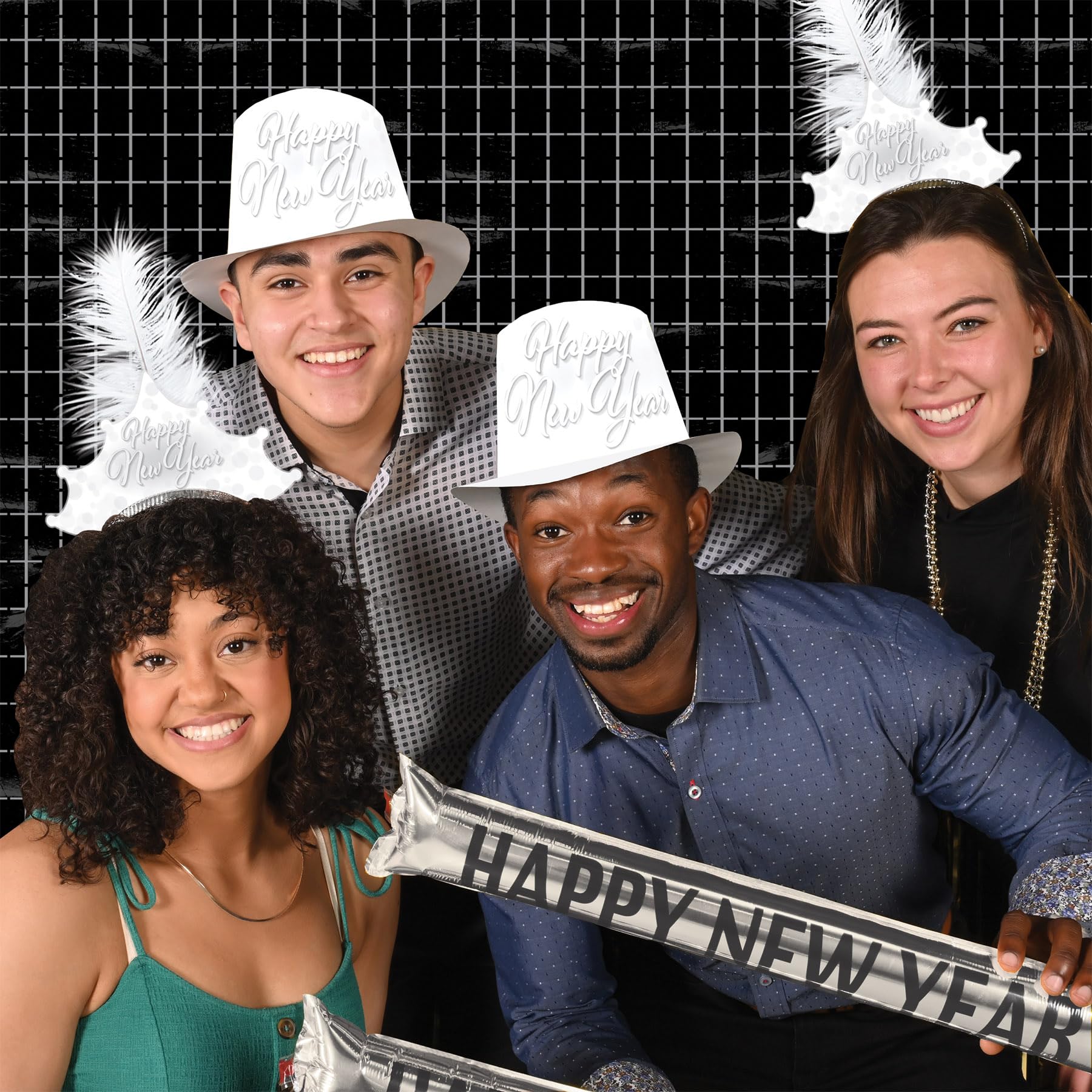 Beistle Whiteout Neujahrssortiment für 50 Personen - Silvester-Kit mit 25 Hi-Hats, 25 gefiederten Diademen und 50 Folienhörnern 22,9 cm - Elegantes Mitternachtsfeier-Zubehör für NYE Ball Drop Partys