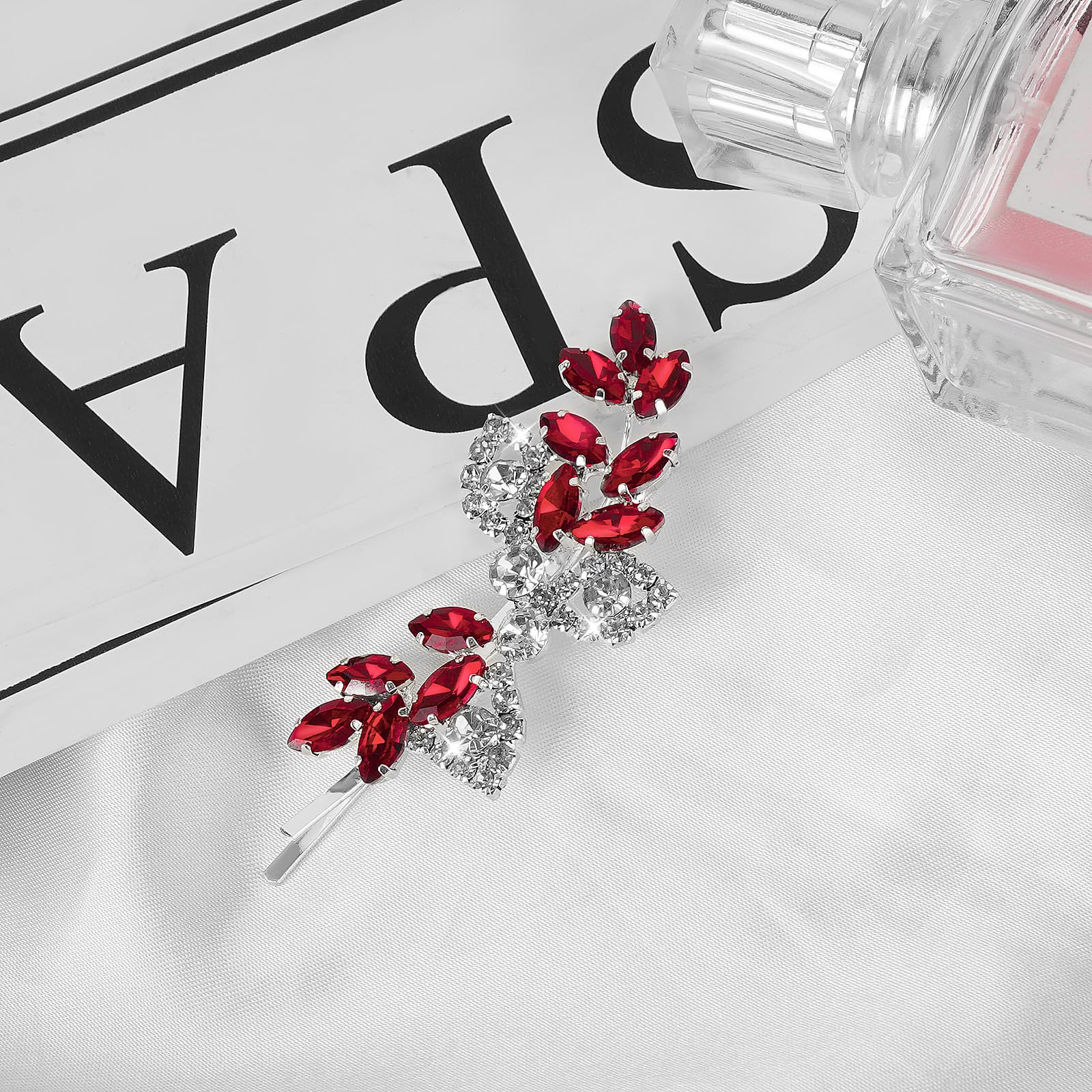 Amazon | TOCCOOL ルビークリスタルヘアピン - 輝くクリスタルが付いた