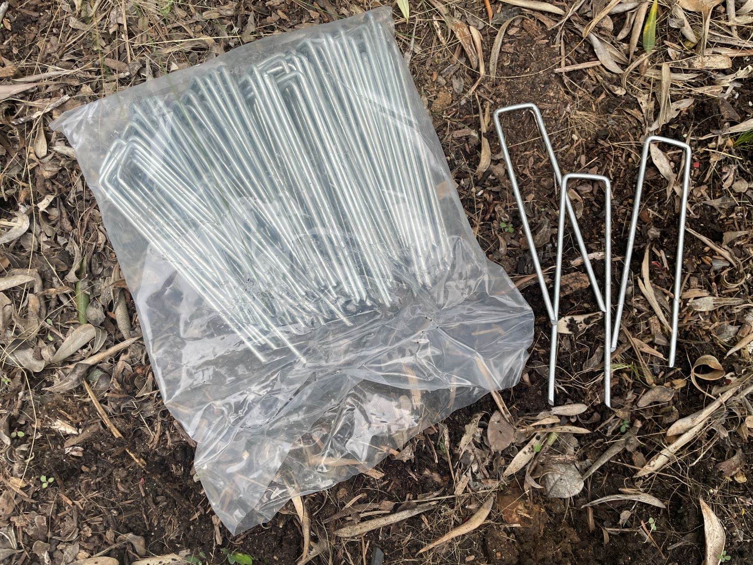 Sandbaggy 6 inch Landscape Sod Staples 9 Gauge Galvanized Steel ~ Great for Hard Soil - 20% Thicker Than Competition - Trusted by Farmers & Contractors Across USA 100 product thumbnail 5