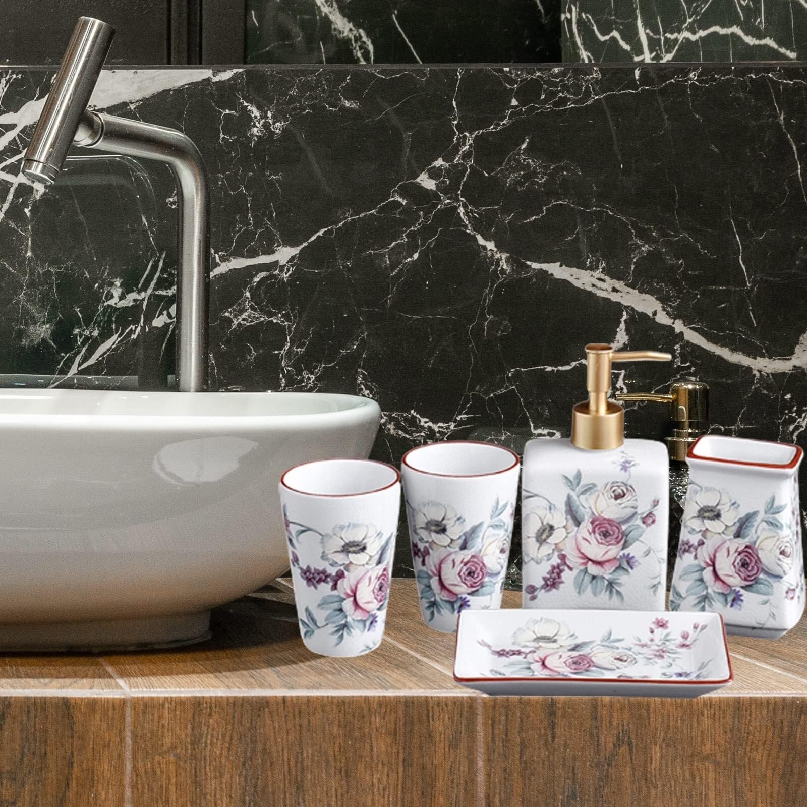Set di accessori per il bagno Inclusi 1 portaspazzolino, 2 bicchieri for gargarismi, portasapone, dispenser for lozione, 5 pezzi Arredamento per gli affittuari(White)