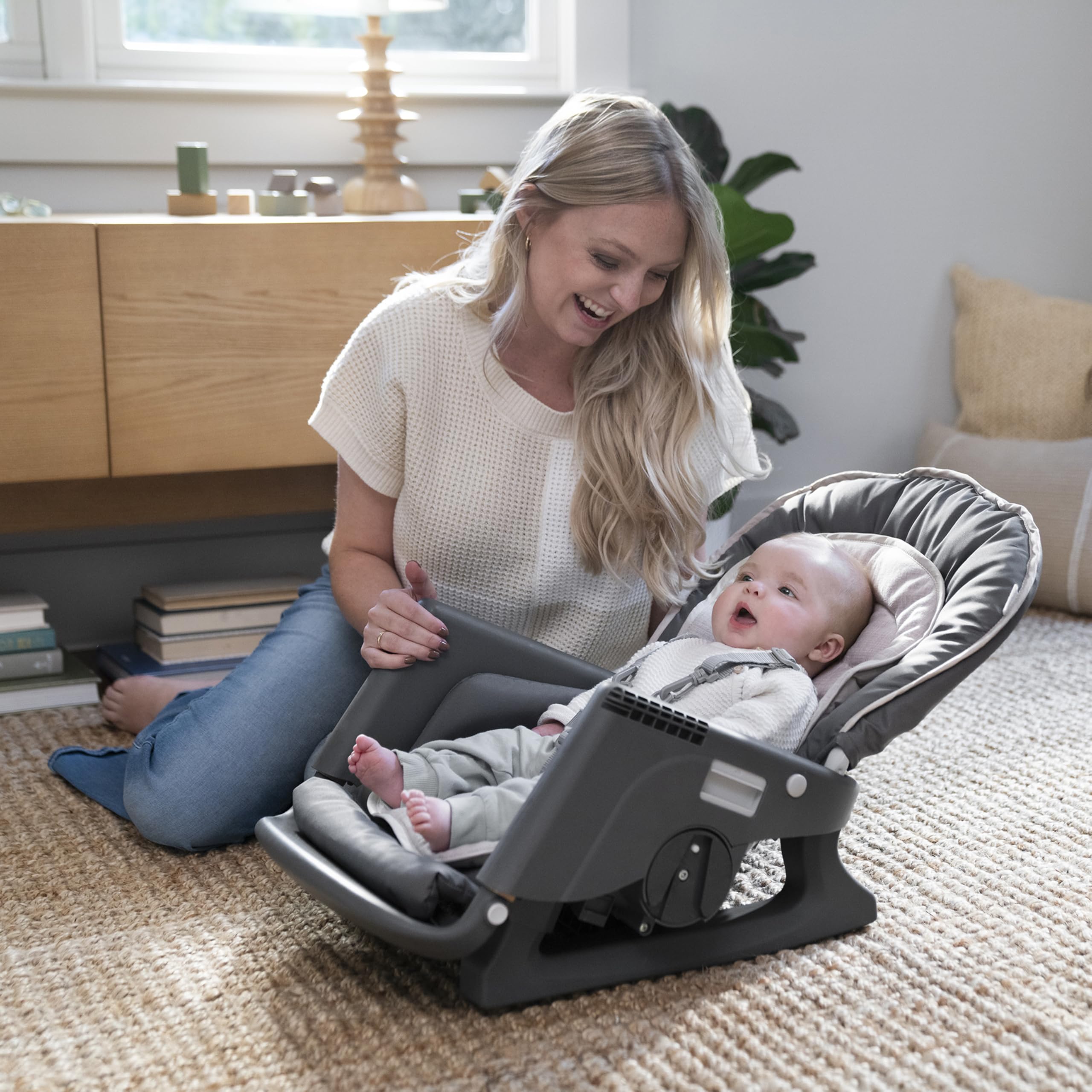Ingenuity, Chaise Haute Pliable Proper Positioner Create Up! - Centre d'Activités Convertible et Tour d'Apprentissage, 9 Modes d'Utilisation, Poches de Rangement, Wesley, 0 Mois à 5 Ans