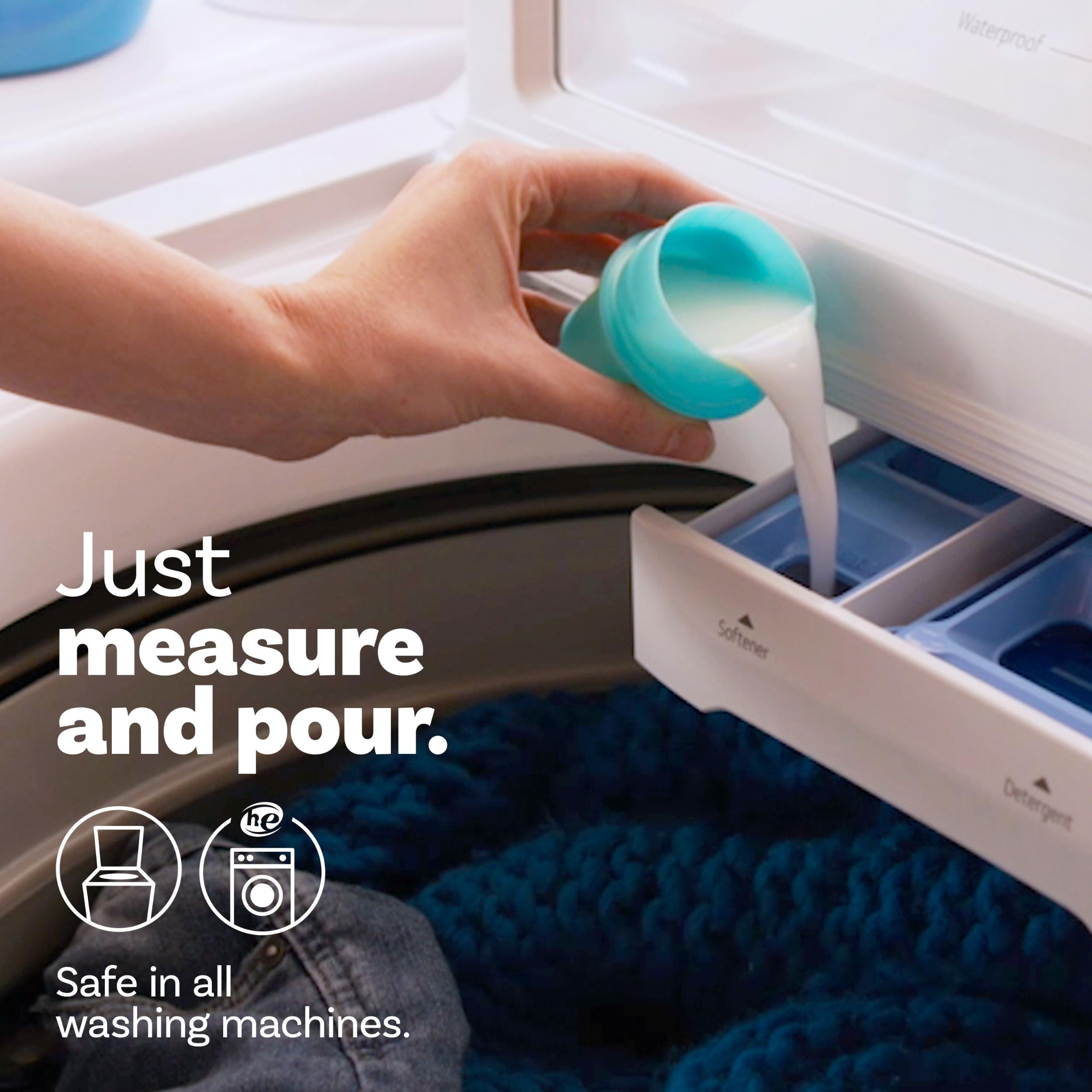 Downy Soft, 2 in 1 Soft and Fresh Liquid Fabric Softener, Cool Cotton, 100 fl oz, 136 Loads, Fabric Conditioner Liquid provides softness and freshness for fabrics