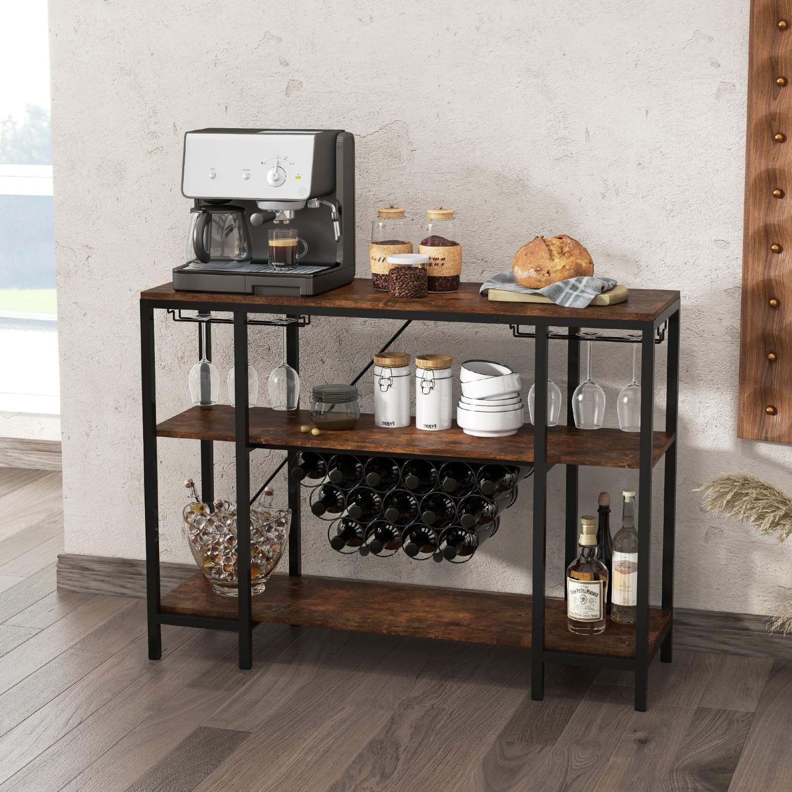 GIANTEX Botellero para 15 Botellas, Estantería de 3 Niveles con Soporte de Copas, Mesa Auxiliar con 2 Puertos USB y 2 Enchufes, Estantería de Vino para Cocina, Salón, 113 x 35 x 85 cm (Marrón Rústico)