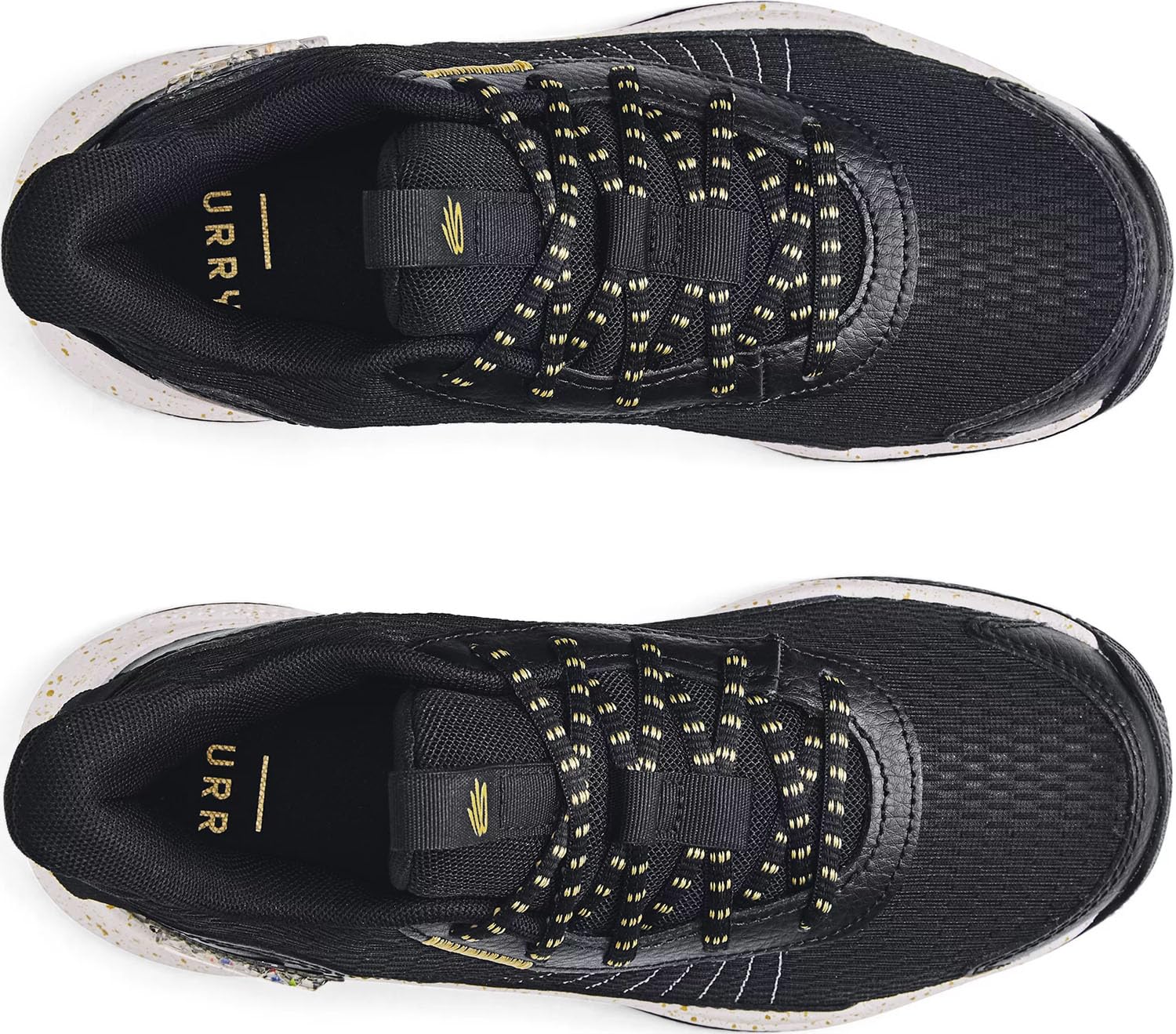 Under Armour Big Kids Grade School Curry 3Z7 Basketball Shoes 3026623 (Black/Black/Gold, US Footwear Size System, Big Kid, Numeric, Medium, 5)