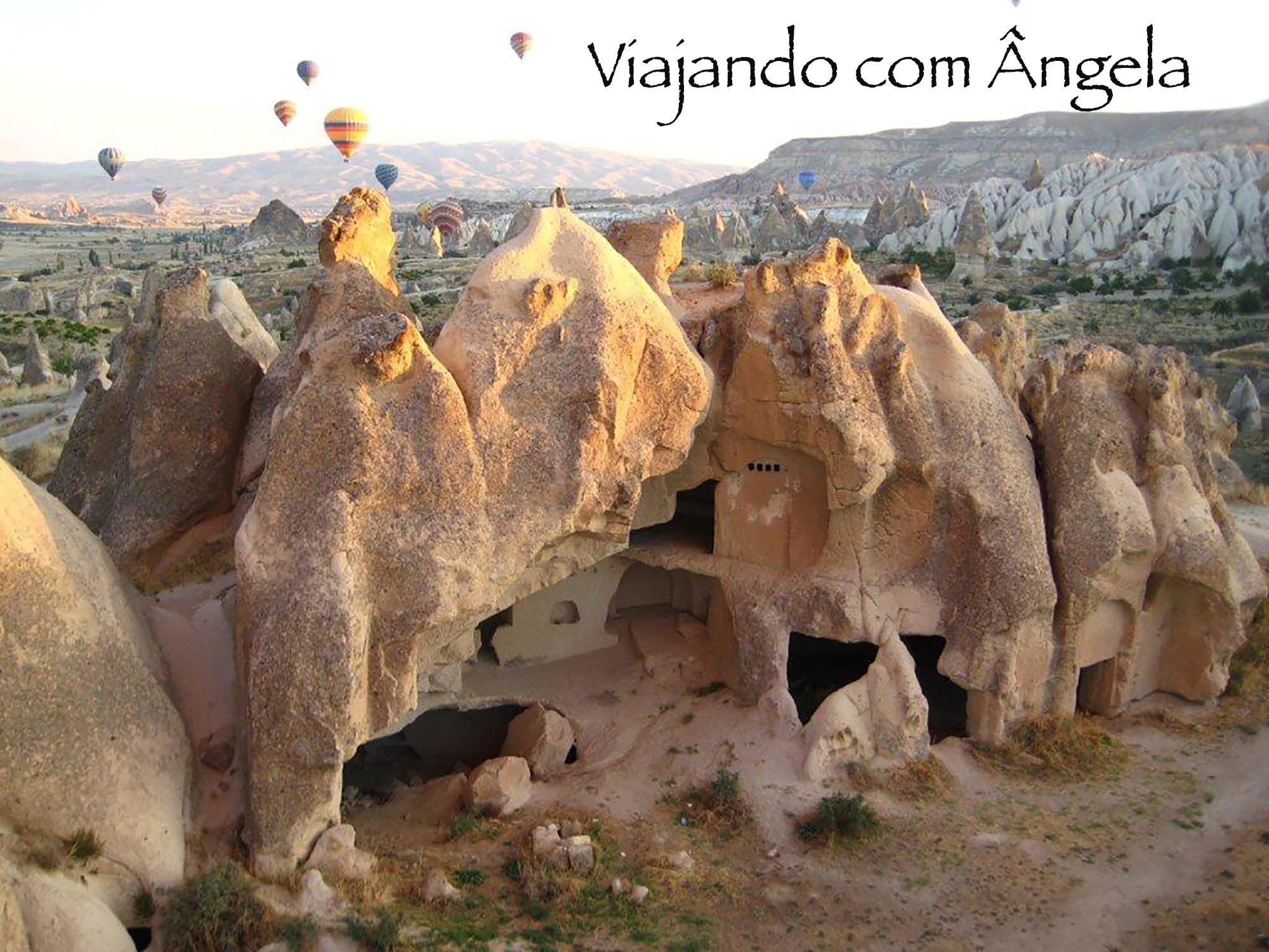 Viajando com Ângela (Portuguese Edition)