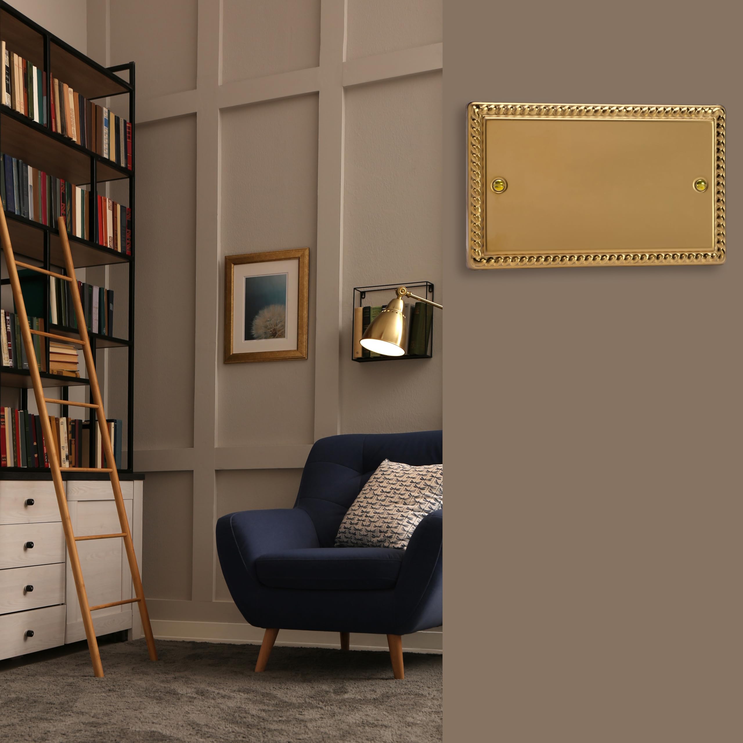 Varilight Double Blank Plate - Classic Georgian Brass, XGDB, 95x155x11mm - Image 2