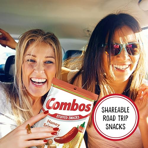 Vista 32 de COMBOS Paquetes de bocadillos horneados con pretzel de queso cheddar, bocadillos de galletas de queso, bolsa de 6.3 onzas, caja a granel