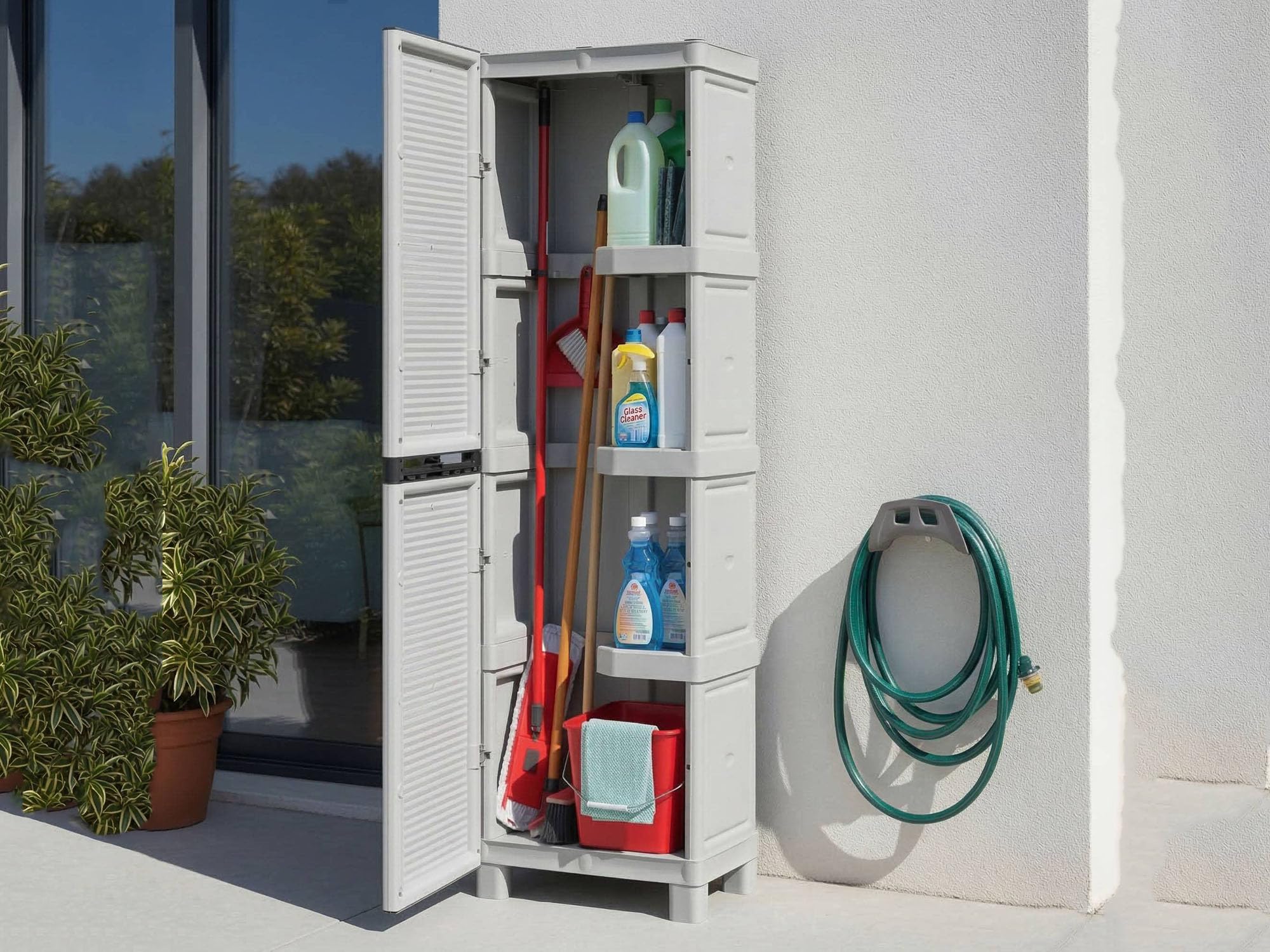 Dmora - Armadio da esterno Liegi, Mobile outdoor, Armadio per lavanderia multiuso, 100% Made in Italy, Grigio chiaro, 50x39h172 cm