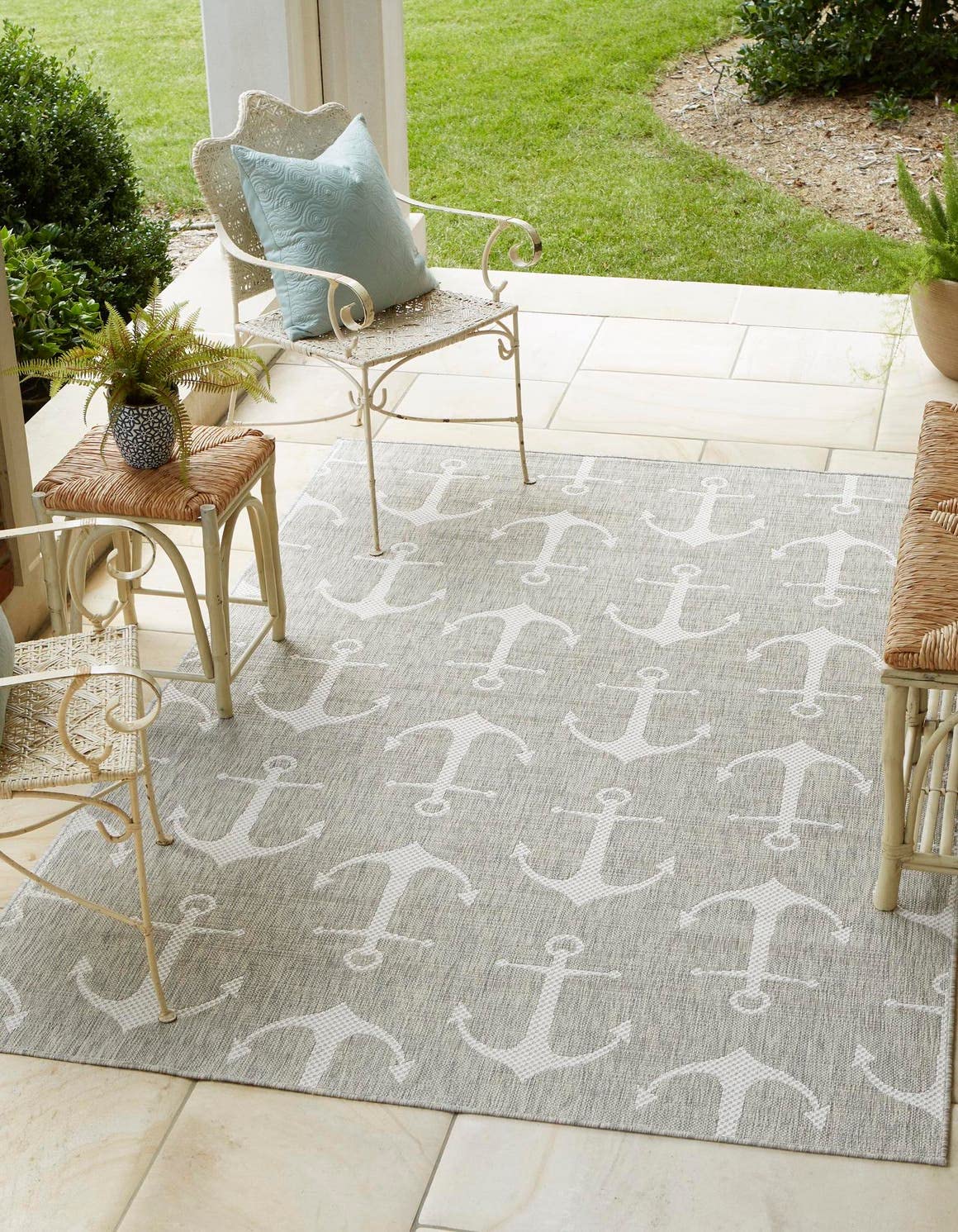 Unique Loom Outdoor Coastal Collection Area Rug - Ahoy (7' 1" x 10' Rectangle, Gray/ Ivory)