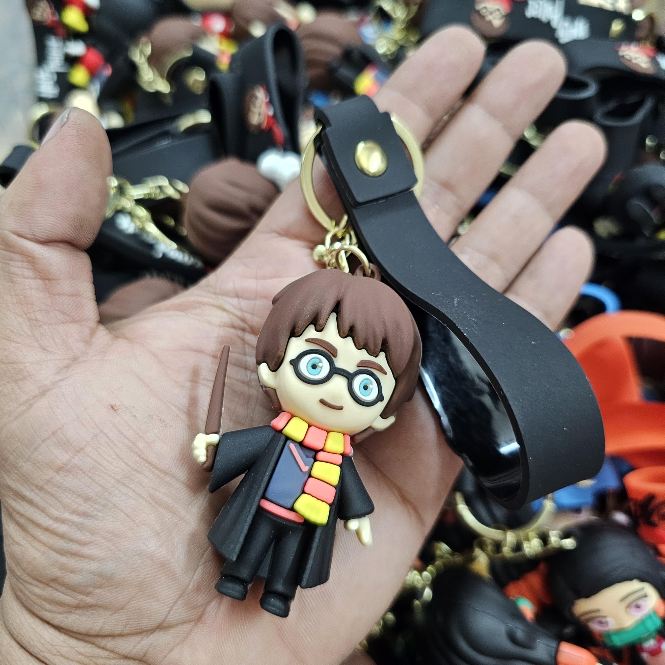 Wizard Boy Keychain with Glasses & Scarf – Cute Magic Student PVC Figure Keyring for Bags, Keys & Gifts for Kids & Fans (Black Robe, Gold Chain Strap)-image-32