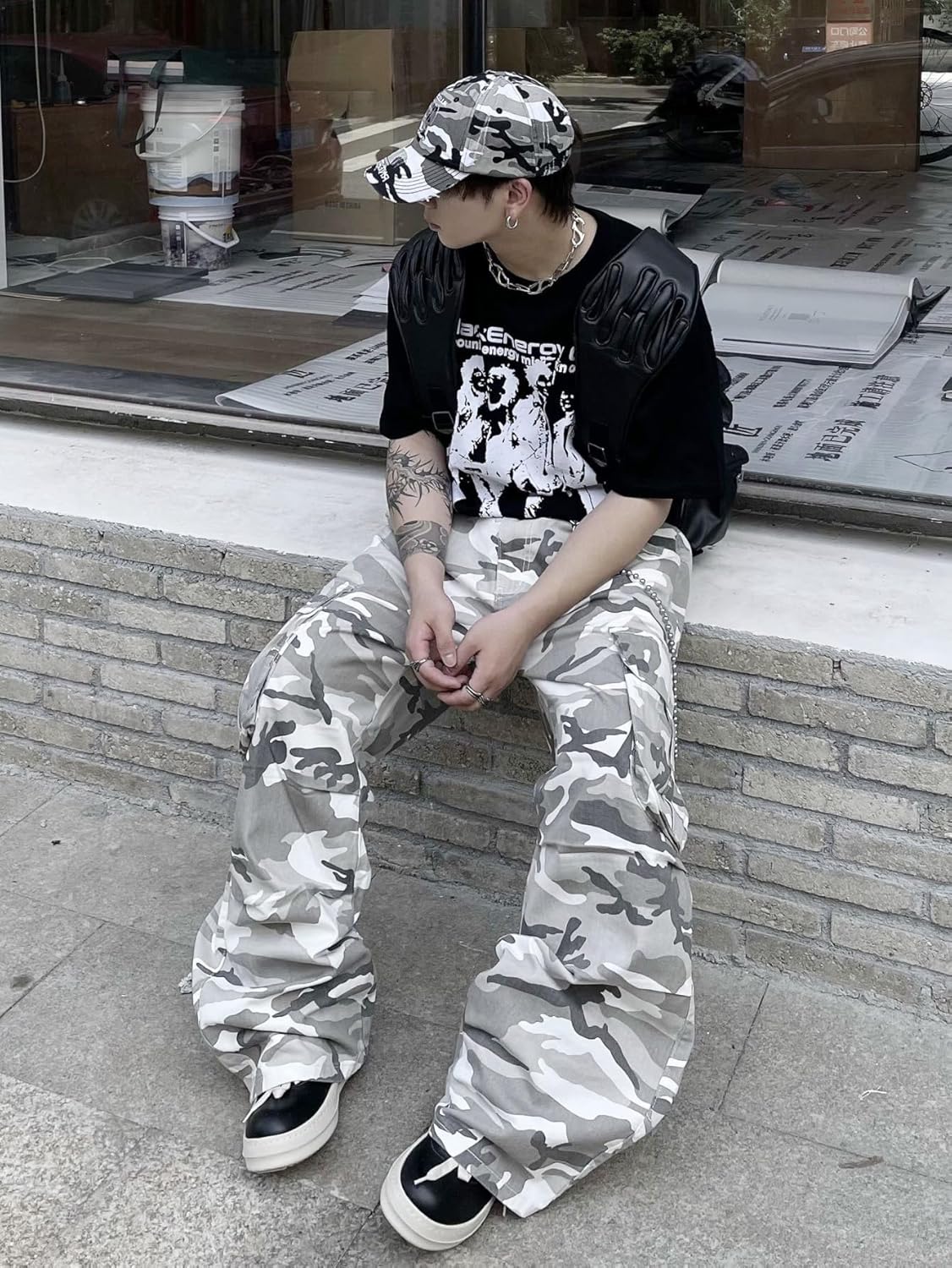 Baggy Denim Cargo Pants for Men with Pockets Mid Weight Wide Leg Hip Hop Skater Jeans Streetwear - Image 2