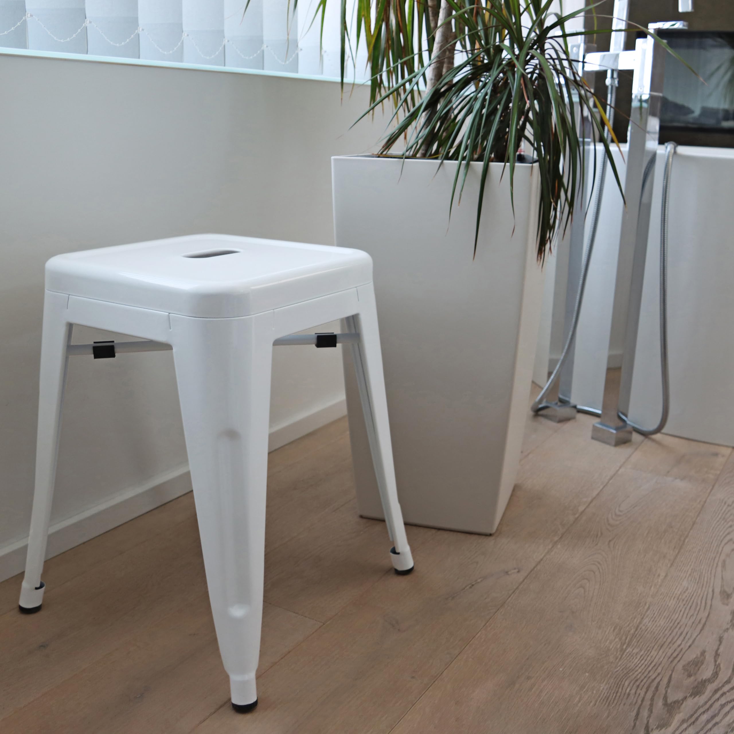 HJH Office 645002 Sgabello Metallo Basso VANTAGGIO Panchetti Impilabili, Sgabelli Bar Industriali, Carico Max 150 kg, Bianco