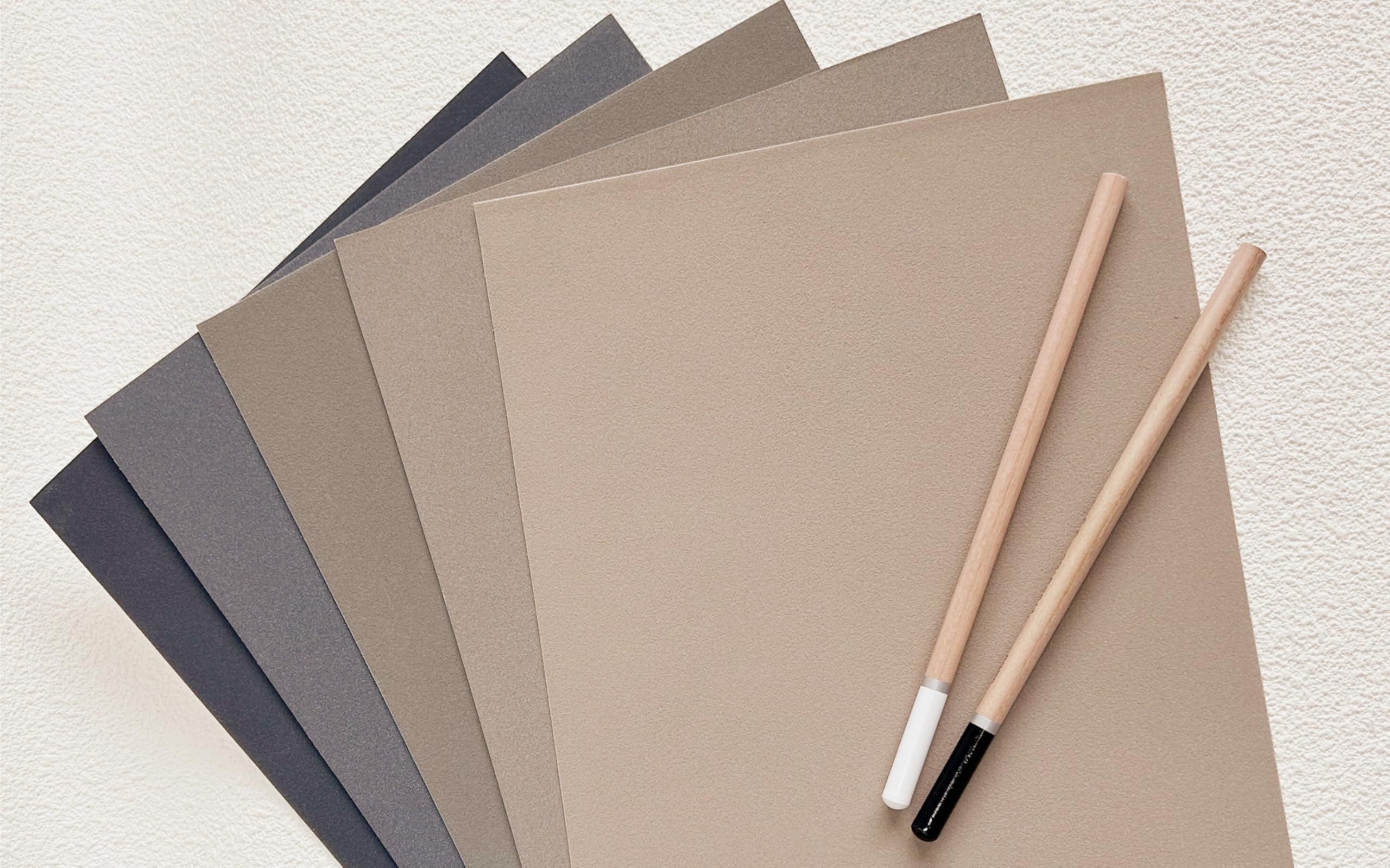Geschliffenes Pastellpapier, Probepackung mit 5 Bögen, Künstler-Zeichenpapier, kleine Größe, gemischte Farben, Kunst-Schleifpapier für weiche, Ölkohle-Pastellkreiden (27,2 x 19,1 cm)