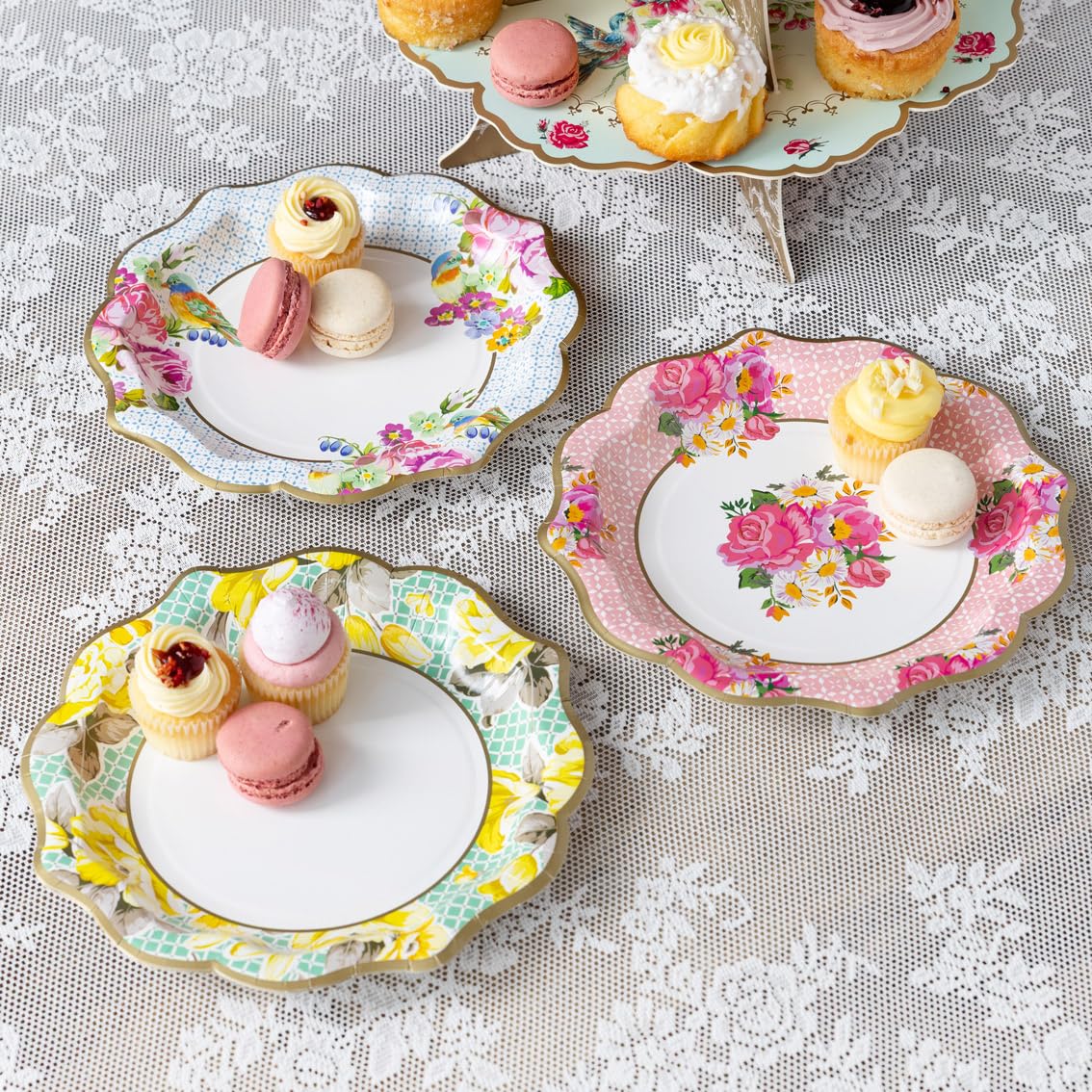 Pack of 24 Afternoon Tea Vintage Floral Paper Plates | Truly Scrumptious | for Birthday Party, Baby Shower, Wedding and Anniversary, Disposable Tableware in Pastel Colours