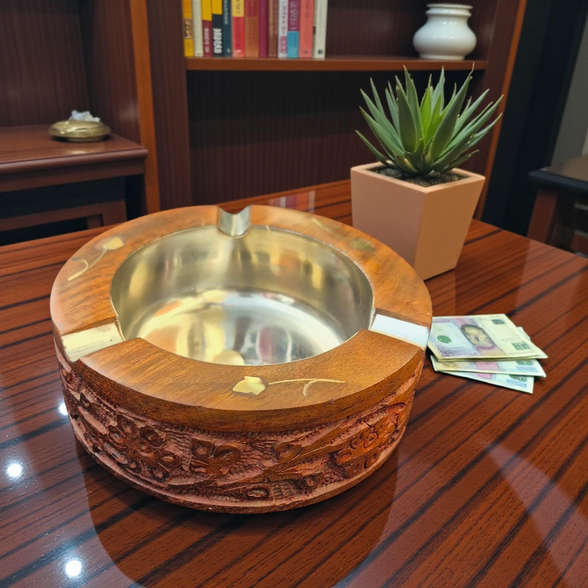 Craftland Handmade Wooden Round And Carved Ashtray With Steel Lid For Home Bar Office Car Table And Gifts 1