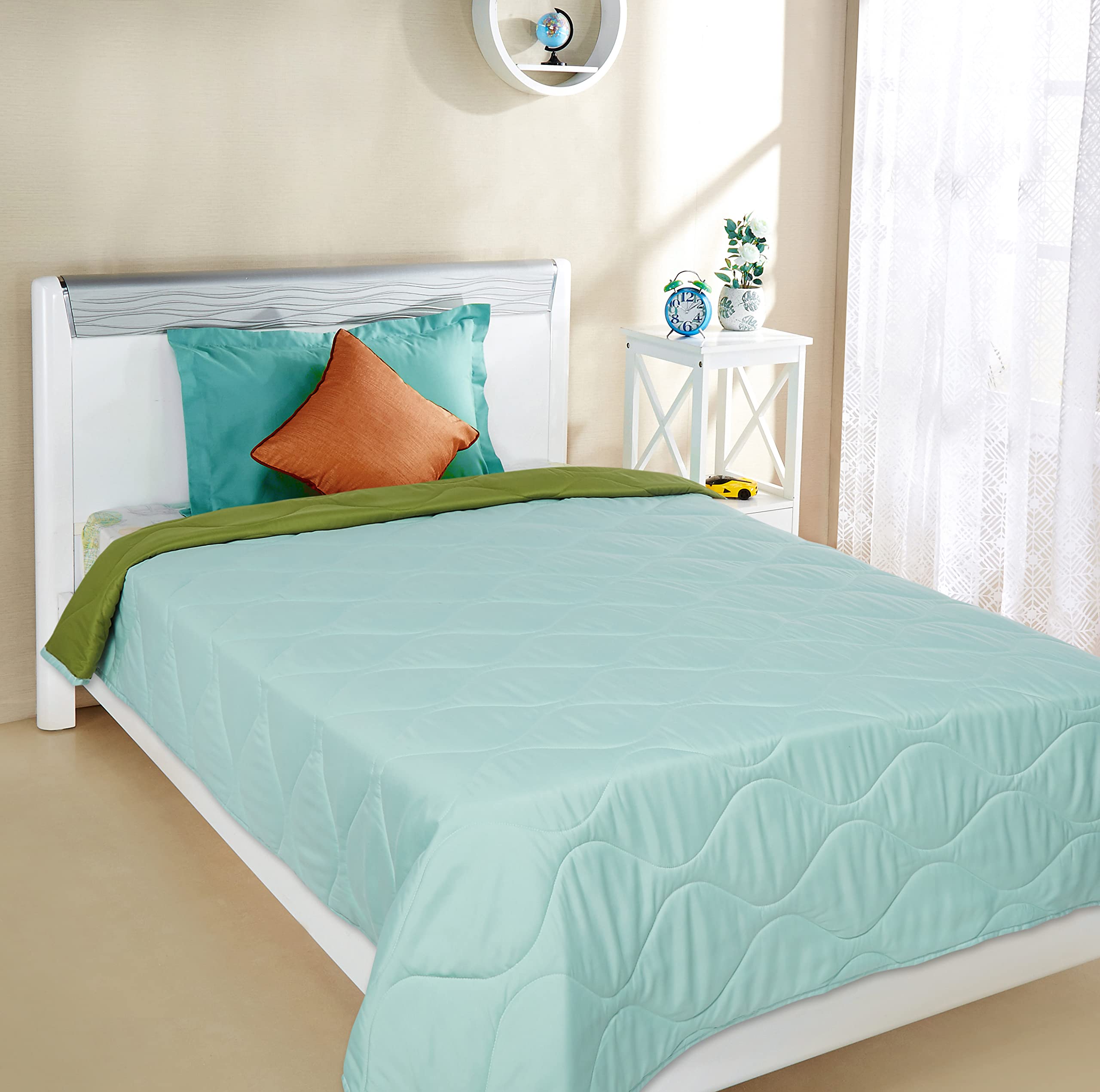 Buy Amazon Brand - Solimo Microfibre Reversible Quilted AC Blanket, Single,  120 GSM, Grasshopper and Lichen Online at Low Prices in India - Amazon.in