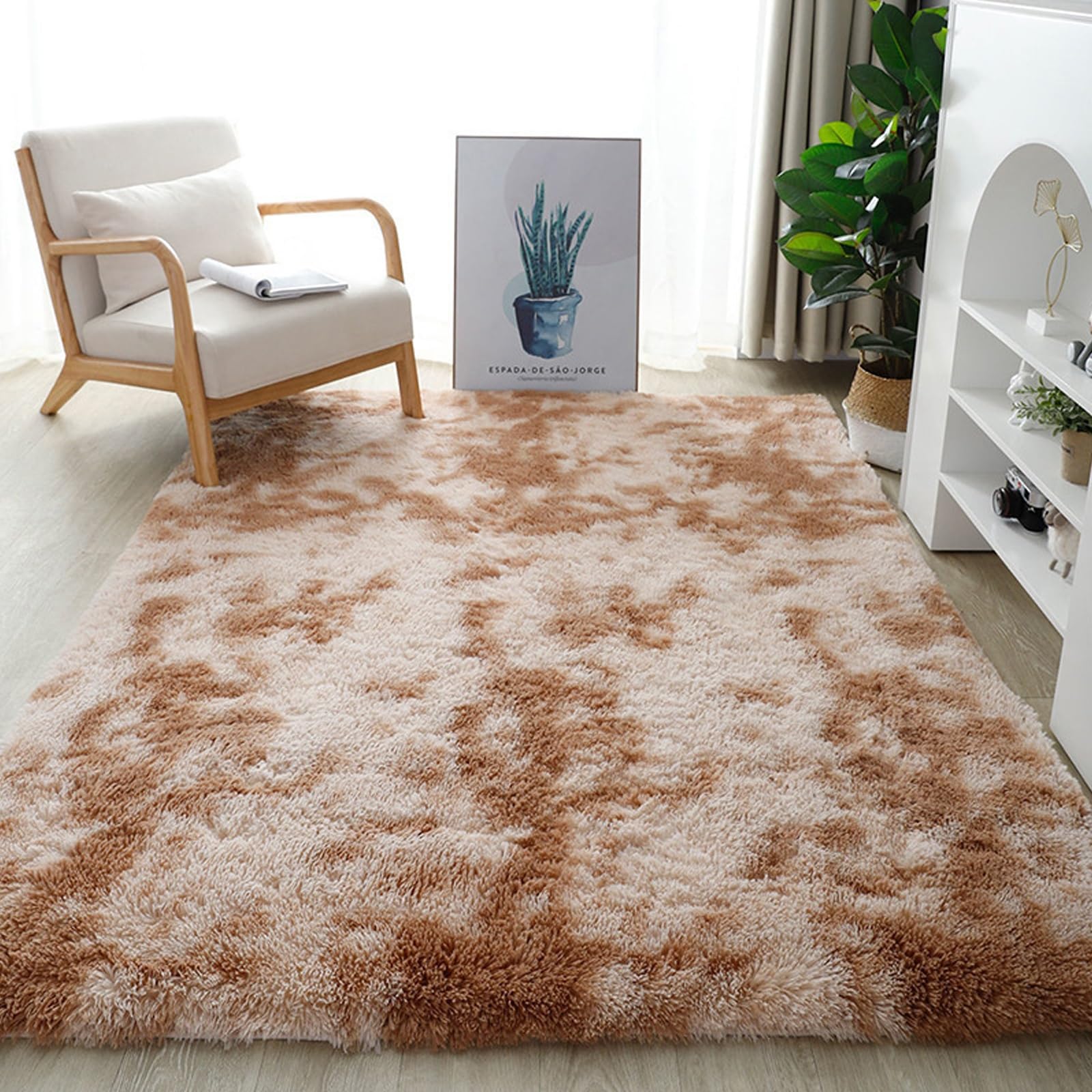 Tapis à poils longs moelleux pour créer une ambiance cocooning dans la chambre