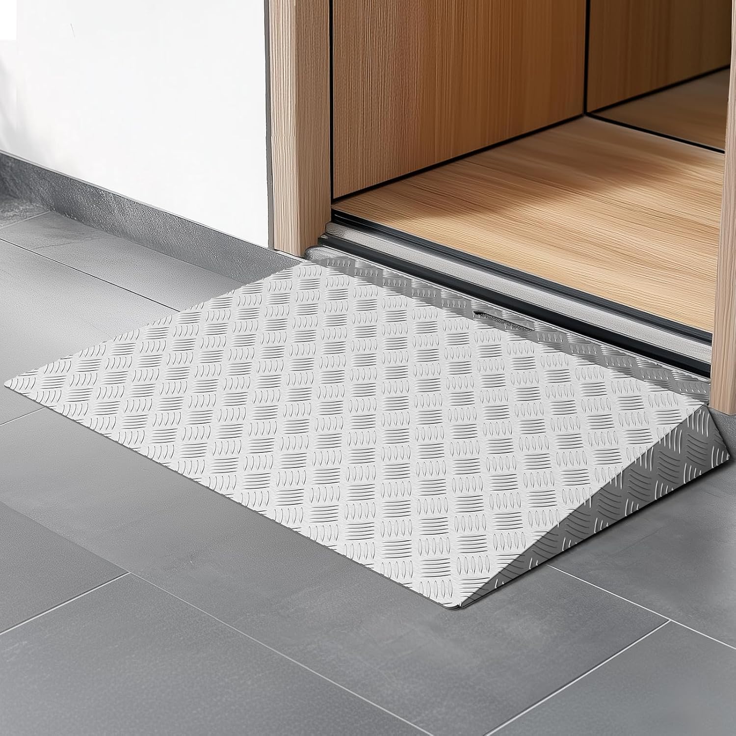 gardhom Threshold Ramps for Doorways 2-4" Rise Aluminum One-Piece Portable Door Ramp for Wheelchairs for Home Steps Entry Ramp for Doorways for Scooters, Power Chairs, Walkers, 700LBS Load Capacity 33.7"x23.6"