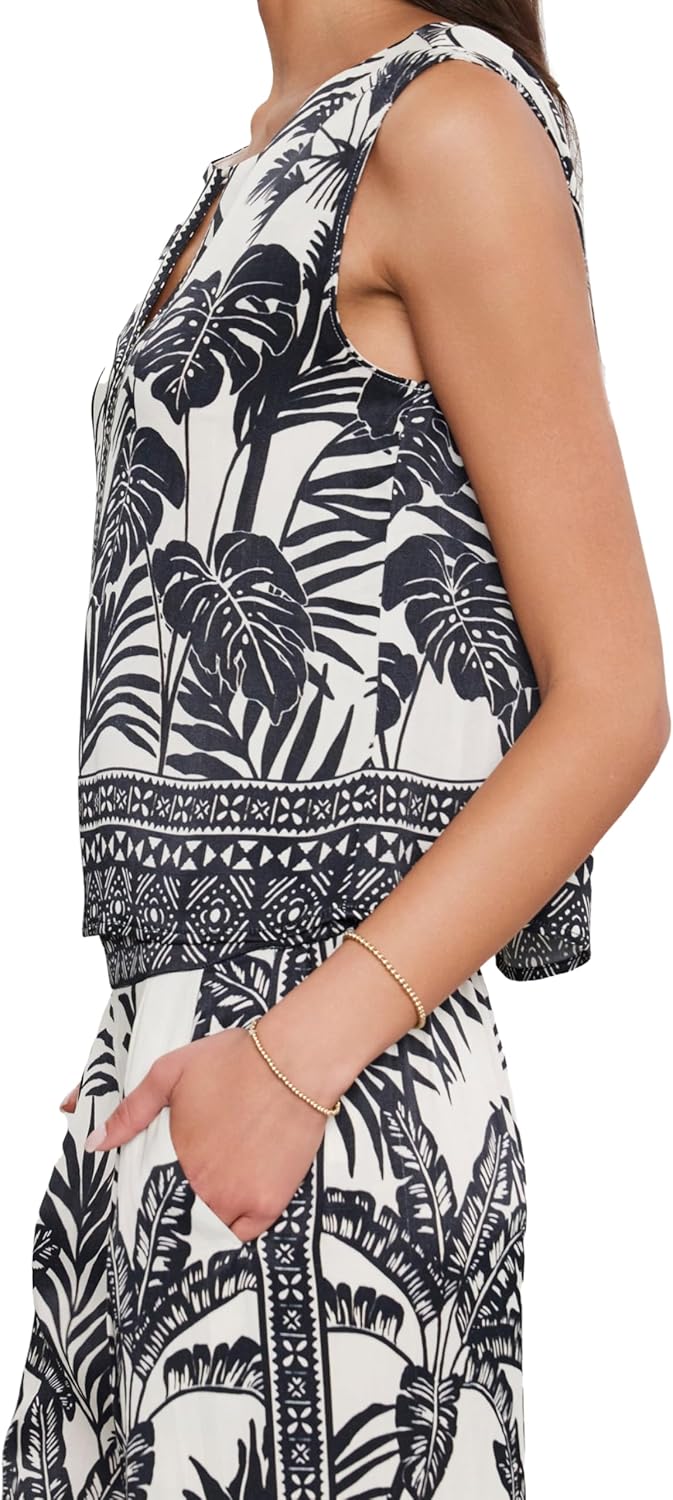 Velvet by Graham & Spencer Women's Neva Palm Print Top - Image 2