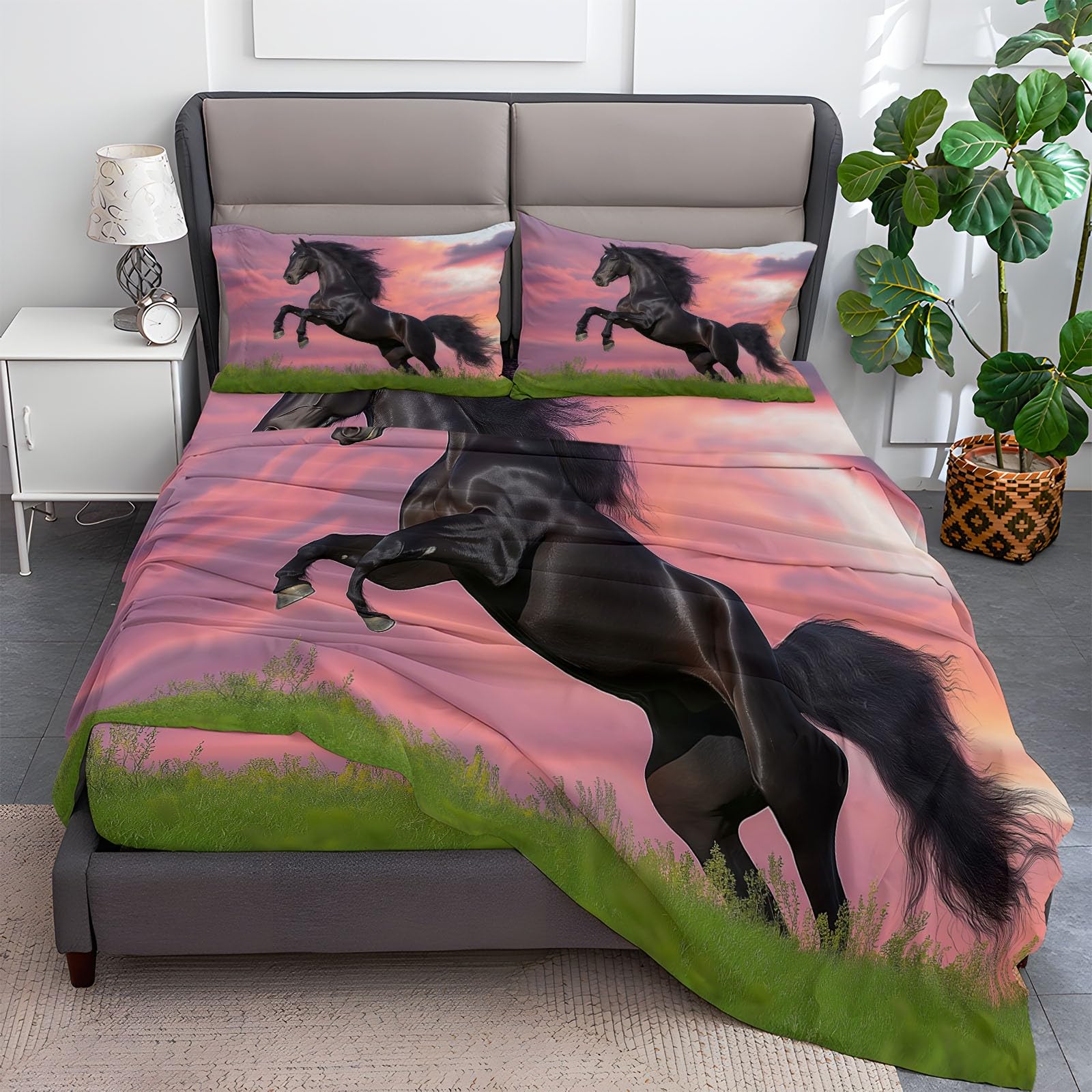 Fitted Sheet King Size Bedding Set for Kids Girls Women Men Room Decor, Soft Microfiber & Deep Pocket & Wrinkle Free Animal Horse Bedding Sheets, Black