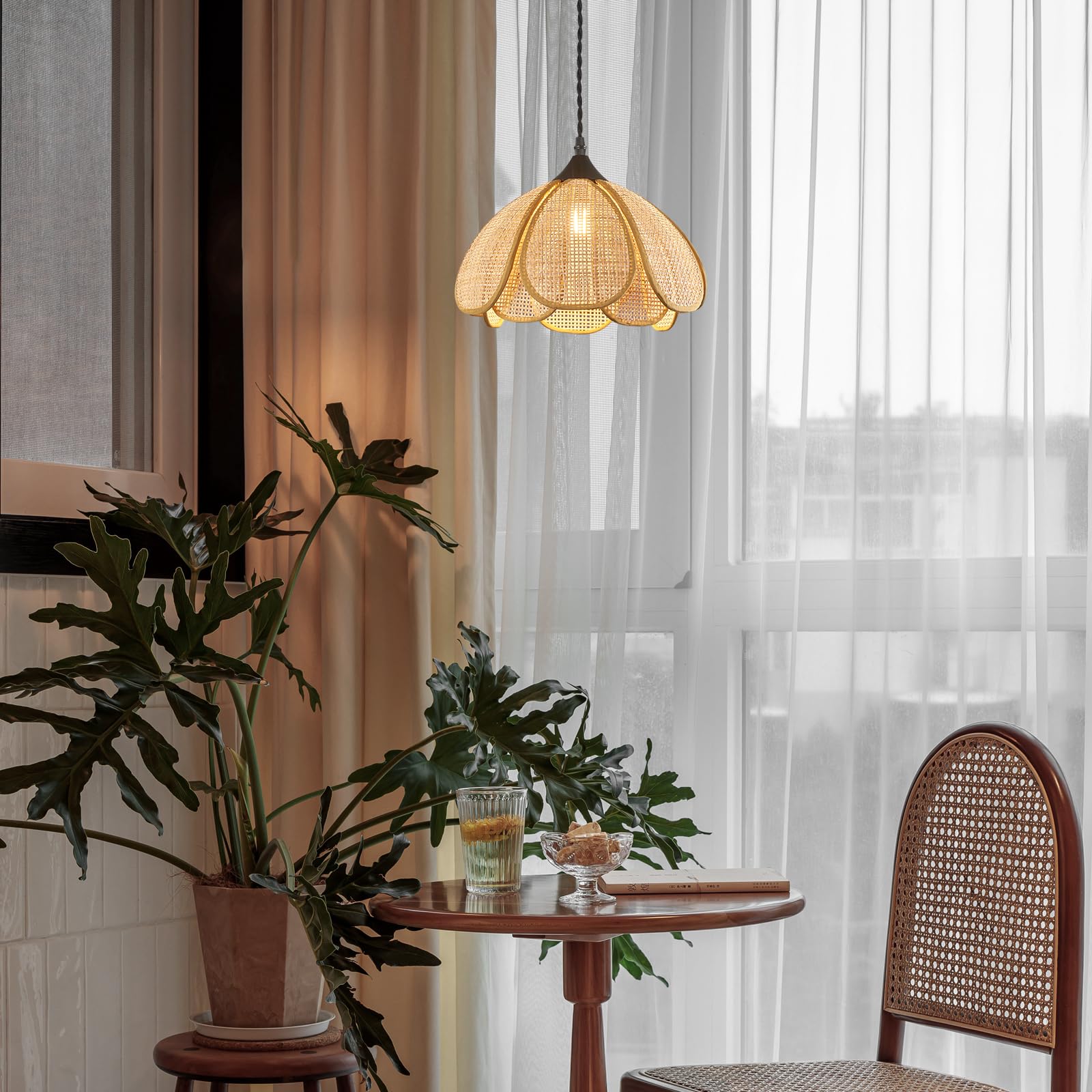 Ranttan - Lámpara De Araña Para Exteriores, 12 Pulgadas, Luces Colgantes Solares De Ratán, Luz De Techo Grande De Ratán Con Control Remoto, 4 Modos, Iluminación Impermeable Para Jardín, Porche, Patio