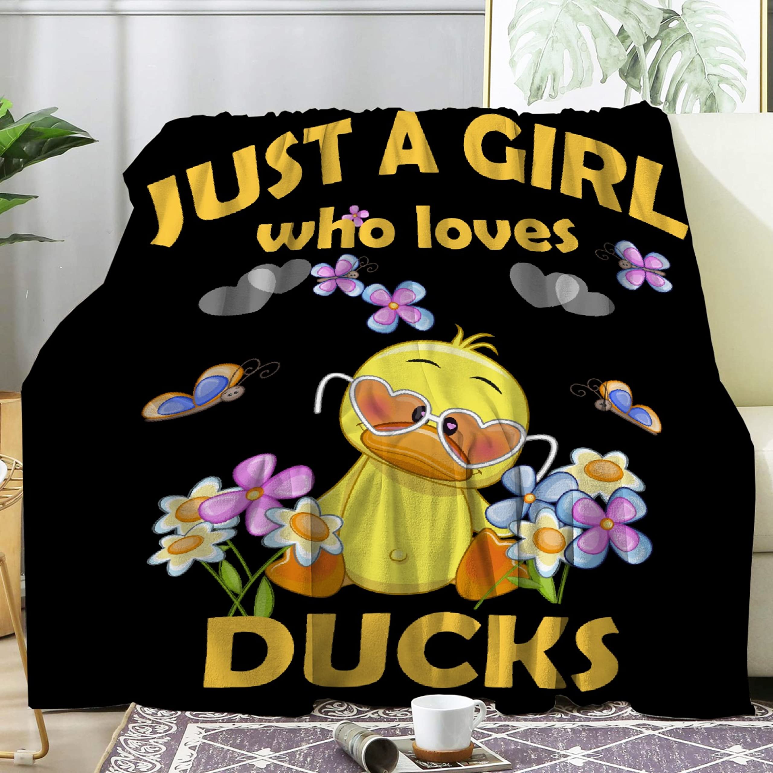 Couverture Enfant Douce En Flanelle - Just Girl Loves Ducks - 127x101,6 Cm - Pliable Pour Lit Et Canapé