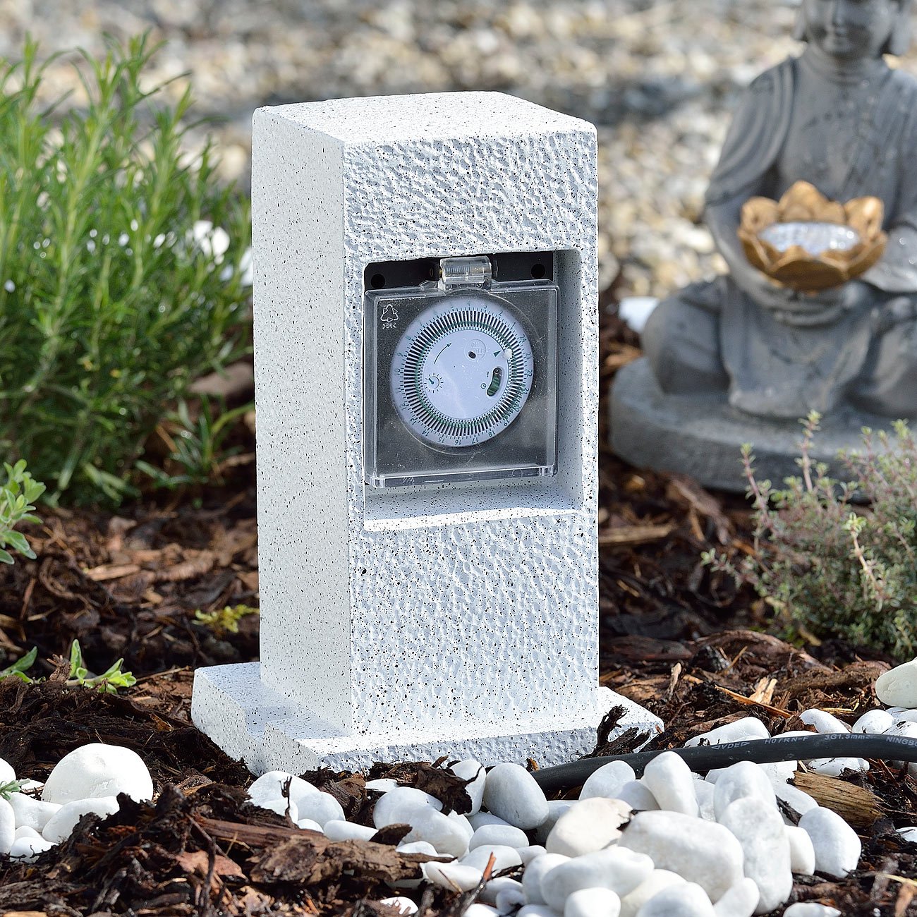 Royal Gardineer Gartensteckdose Stein: 2-fach-Garten-Steckdose in Stein-Optik, mit Zeitschaltuhr, IP44 (Außensteckdose, Gartensteckdose Steinoptik, Weihnachtsbeleuchtung)