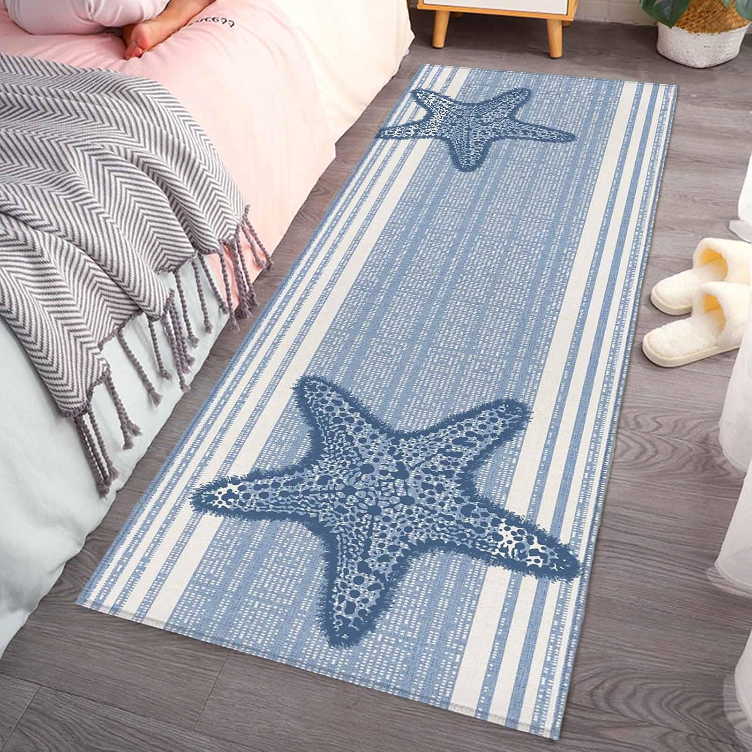 Teamery Kitchen Mats for Floor Blue Star Abstract Stripe Washable Non Slip Kitchen Rugs 1PCS, Vintage Country Nautical Absorbent Standing Mats for Sink Bathroom Office Living Room 23.6x70.9in