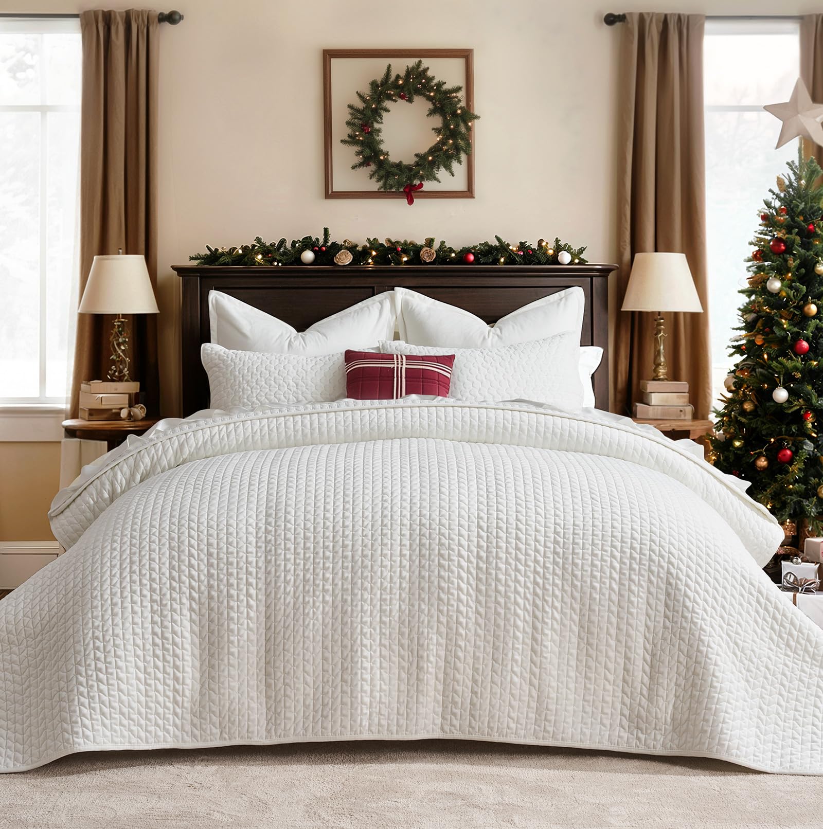 Amazon.com: EVERGRACE Luxury Velvet Quilt Set King Size 3 Piece, Soft ...